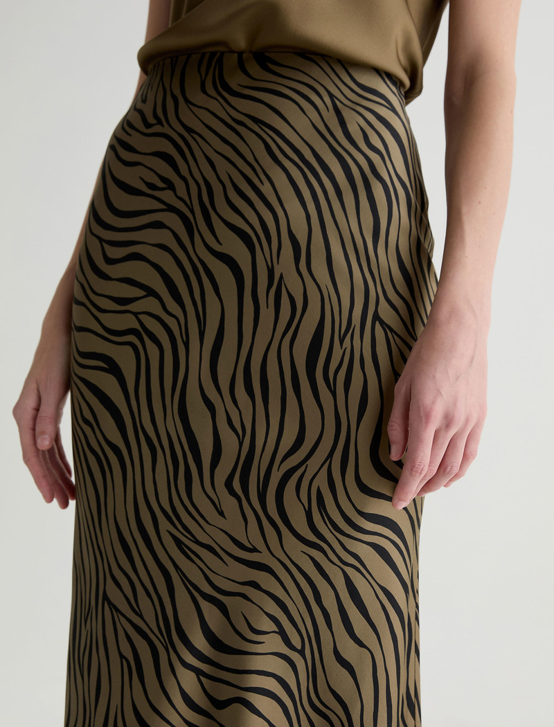 Karina Skirt 4