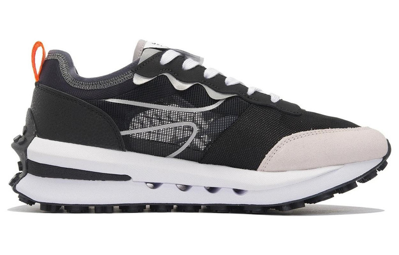 Li-Ning Li-Ning Eternal V2 AGCS025-2 outlook