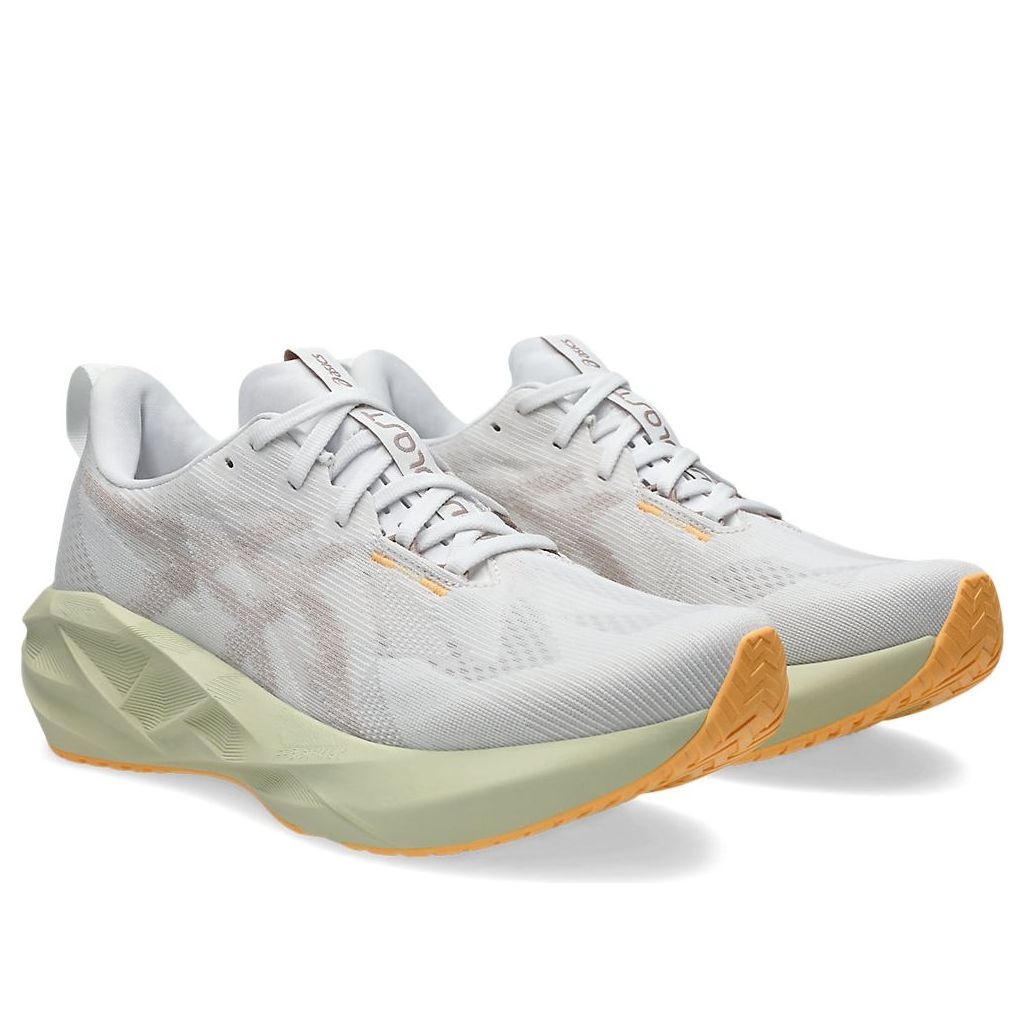 ASICS Novablast 5 'White Fawn' 1011B974-101 - 3