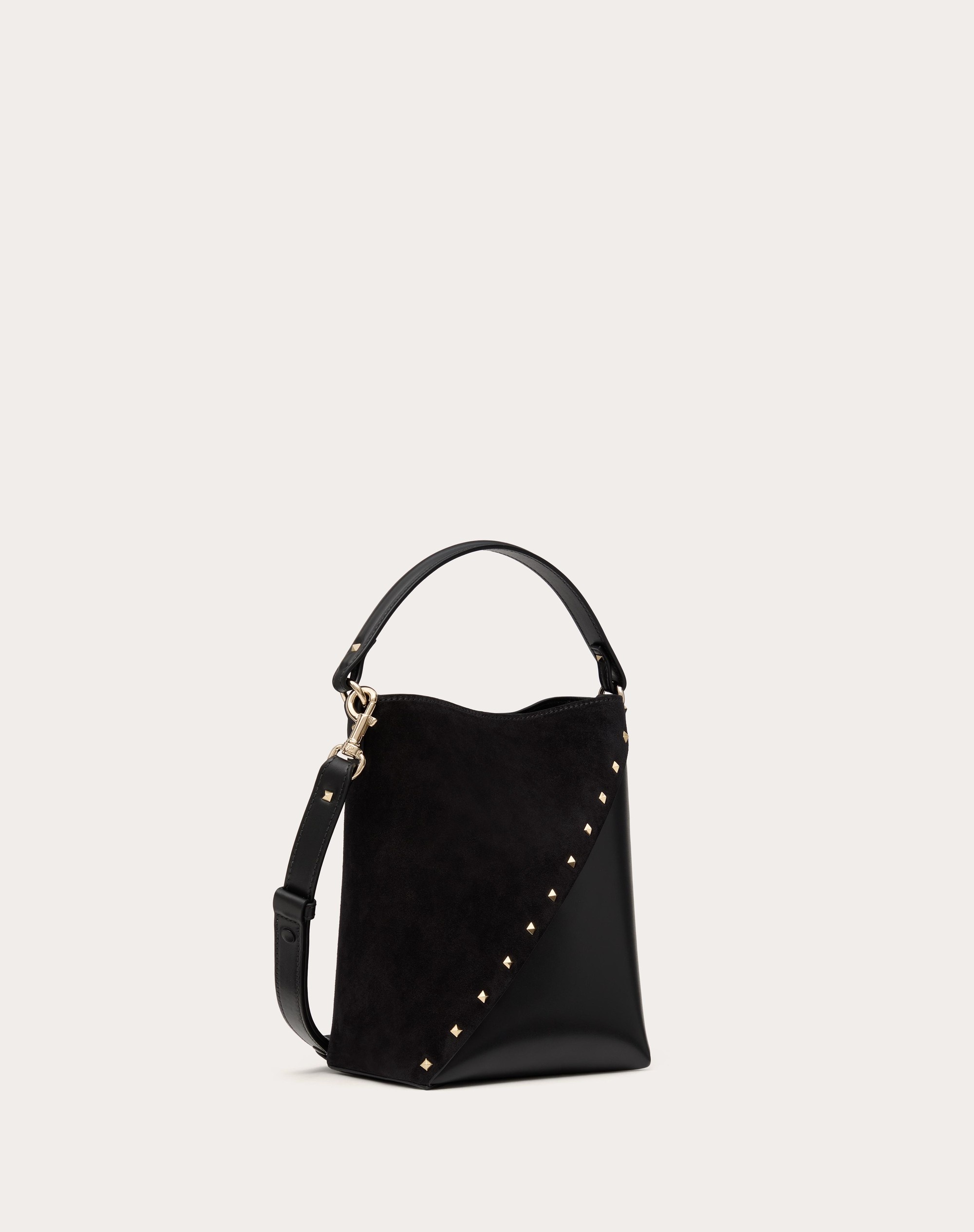 VALENTINO GARAVANI VALENTINO GARAVANI ROCKSTUD WISPY BUCKET BAG IN CALFSKIN AND SUEDE - 3