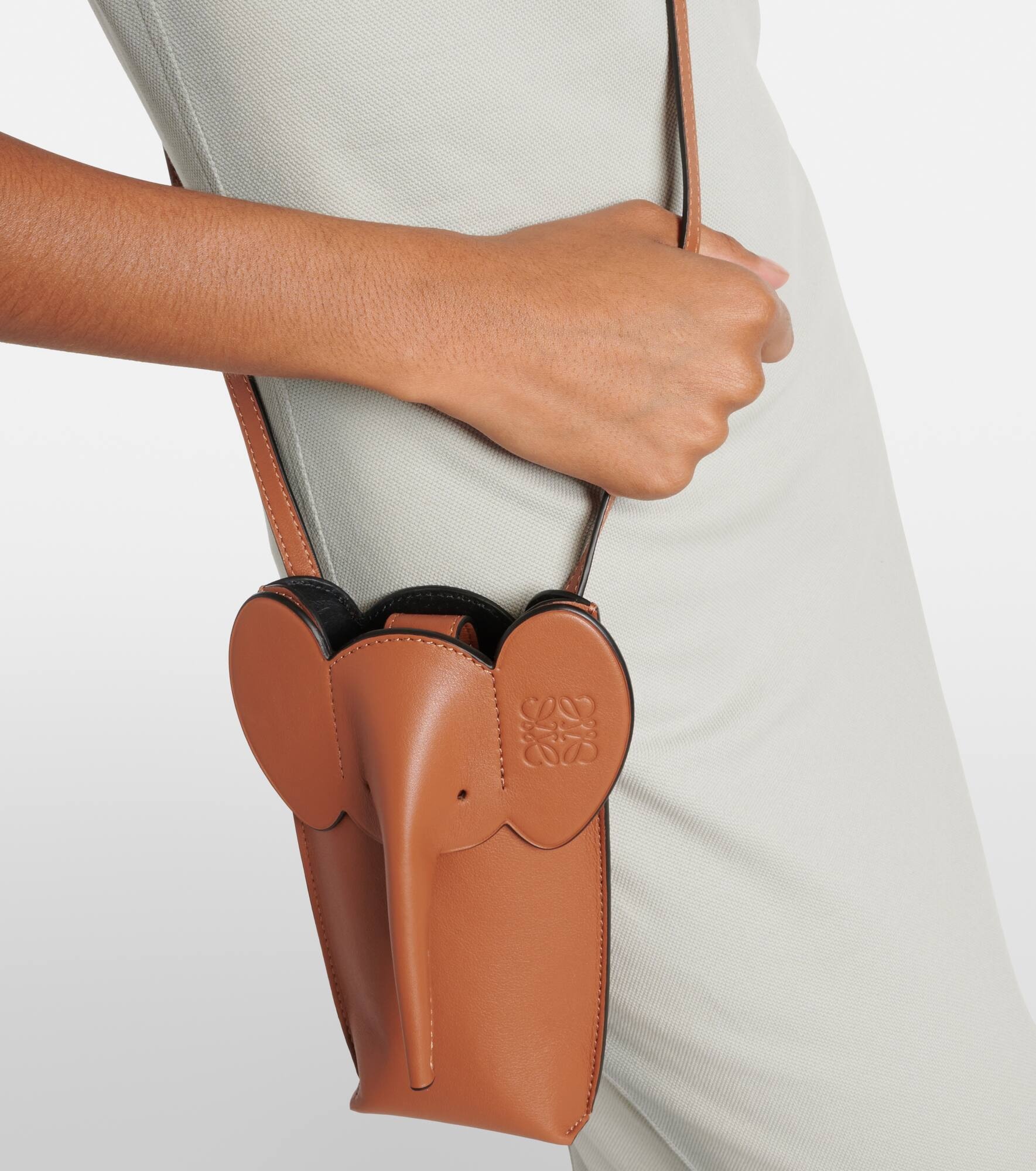 Elephant Pocket leather crossbody bag - 6