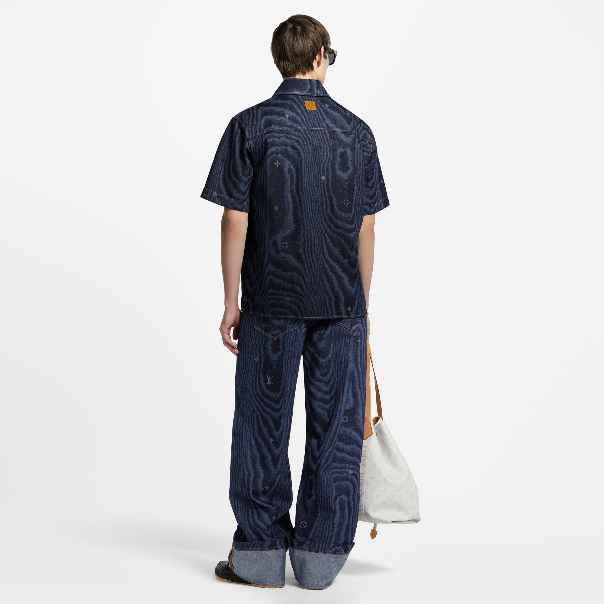 Short-Sleeved Denim Shirt - 3