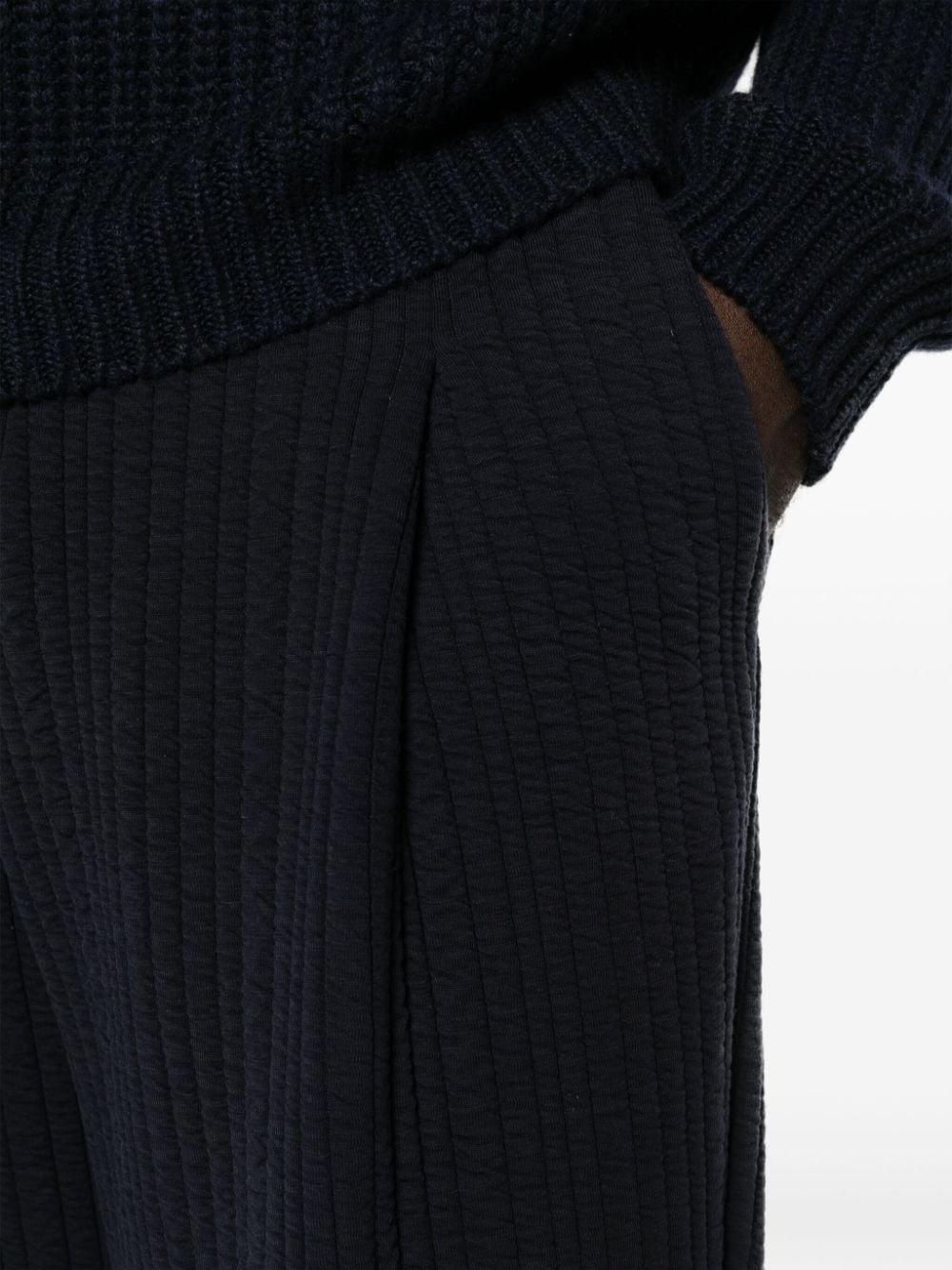 pleated quilted tapered trousers - 5