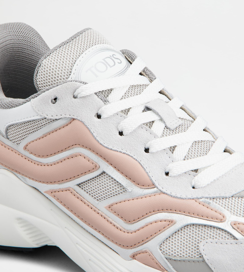 SNEAKERS IN LEATHER AND TECHNICAL FABRIC - GREY, PINK, WHITE 5
