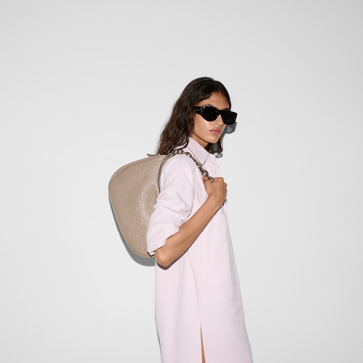 GUCCI GG Emblem medium shoulder bag | REVERSIBLE