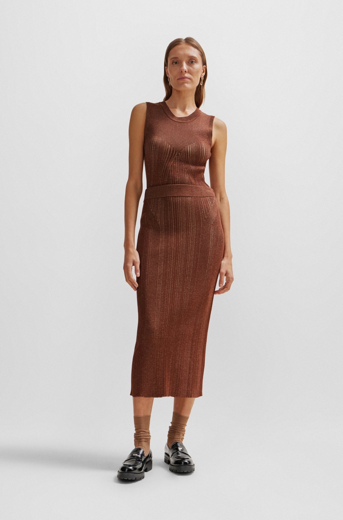 KNITTED PENCIL SKIRT WITH RIBBED STRUCTURE - 3