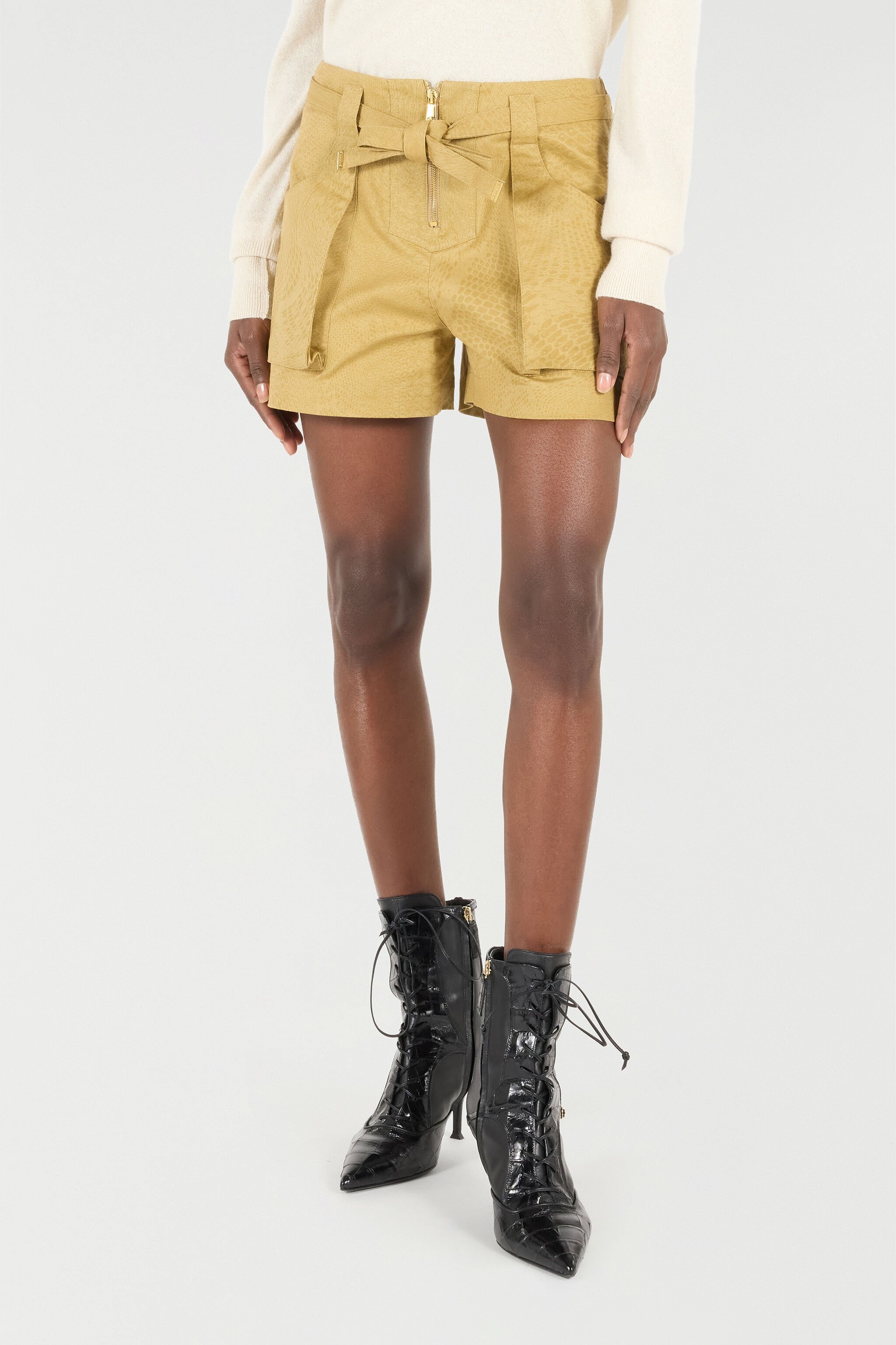 Belted Shorts With Python Print - 3