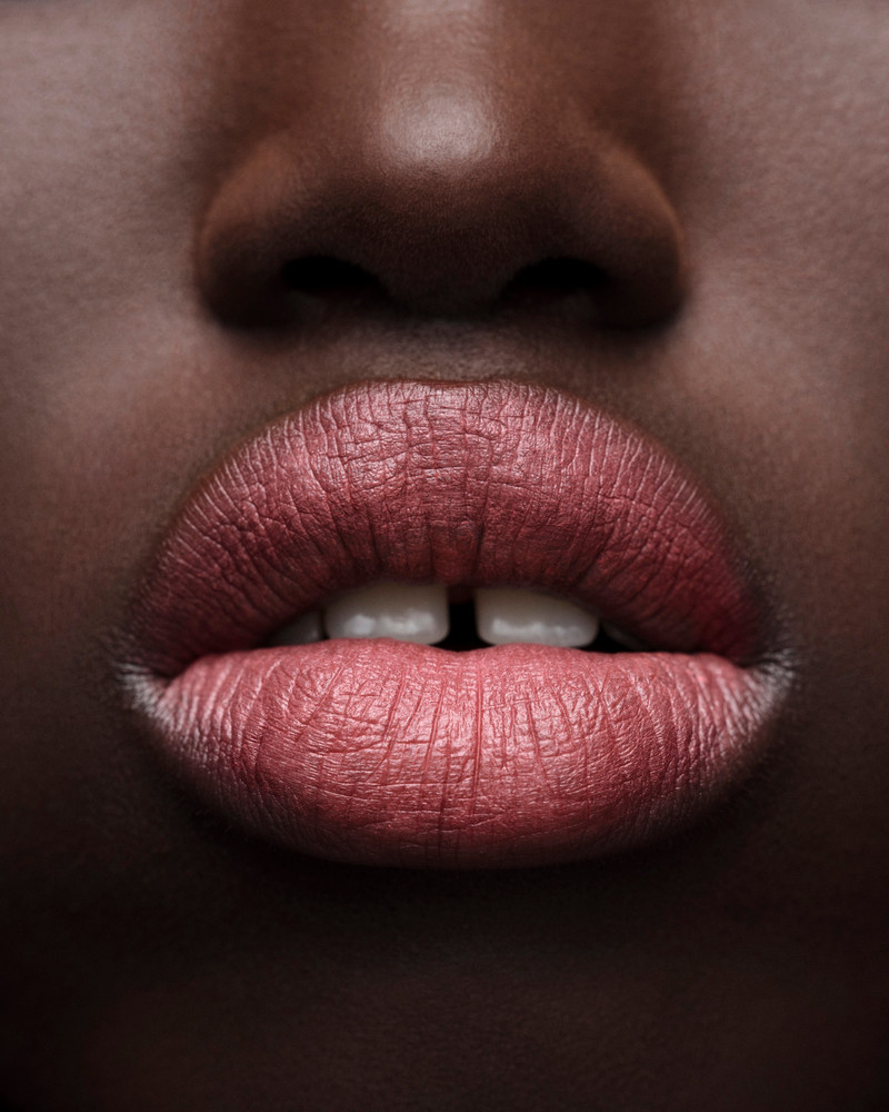 Prada Monochrome Hyper Matte lipstick - P58 - TAMARIS 9