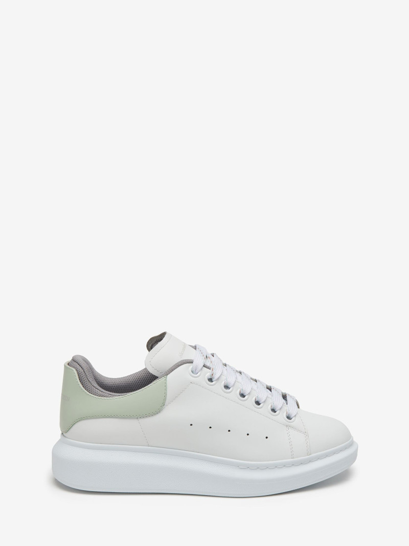 White/mint/cement에 있는 여자의 대형 운동장 - 1