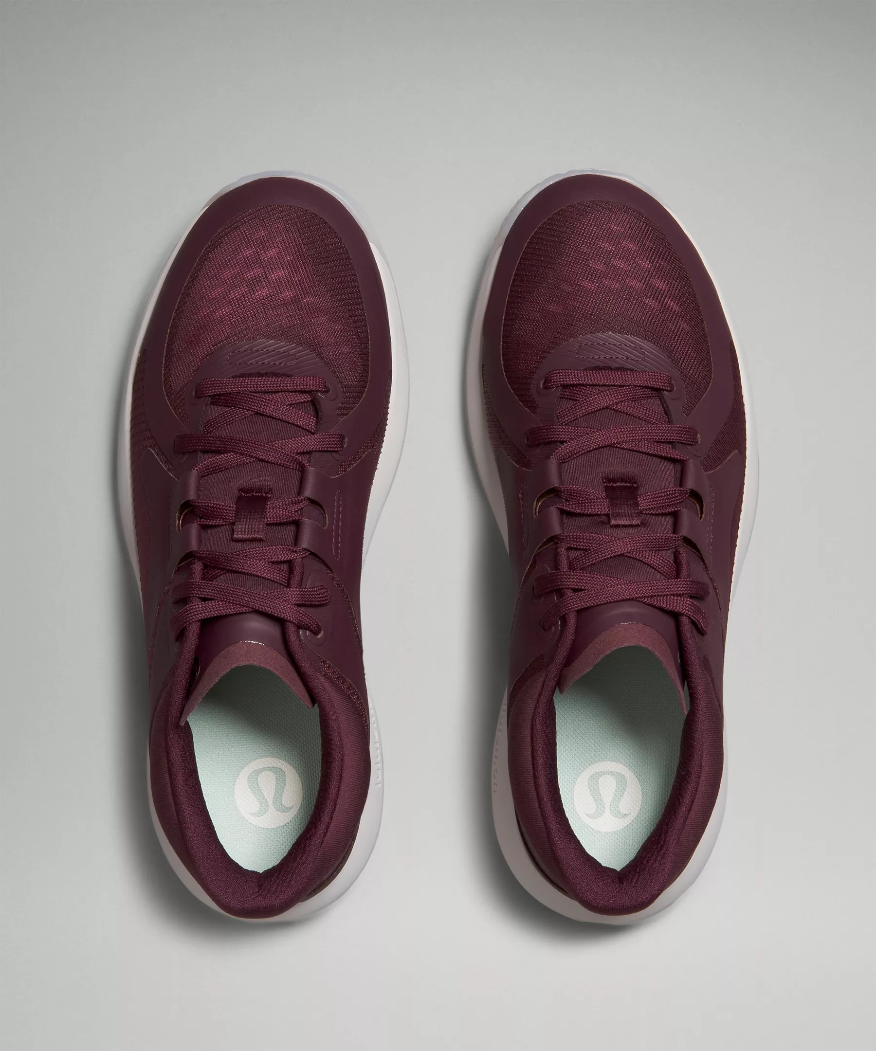 Women's Strongfeel Training Shoe - 3