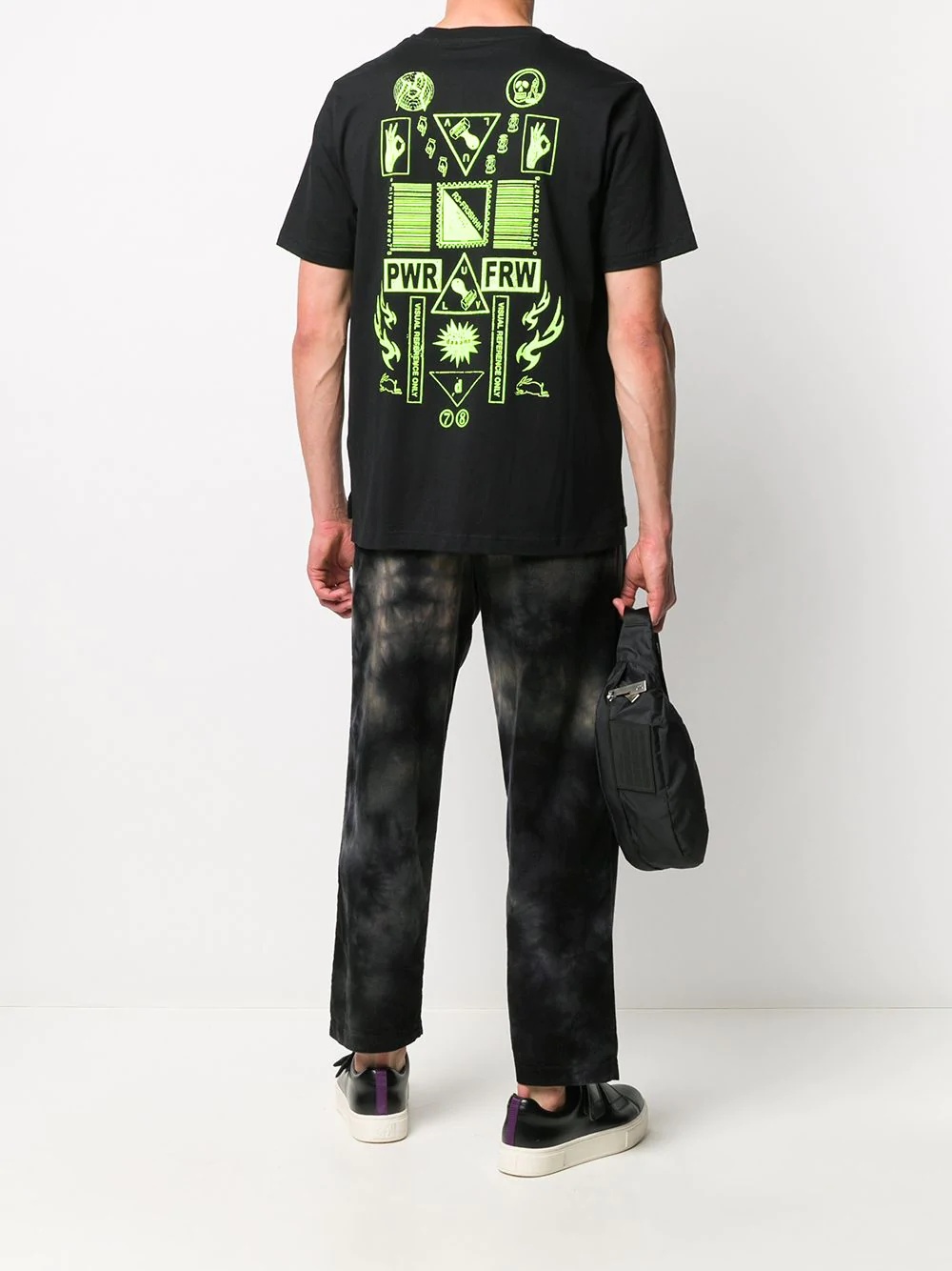 graphic-print T-shirt - 2