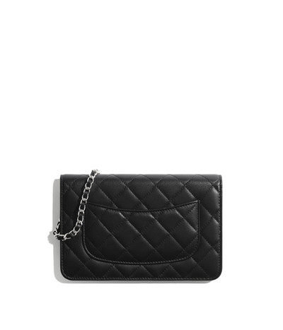 CHANEL Classic Wallet on Chain outlook