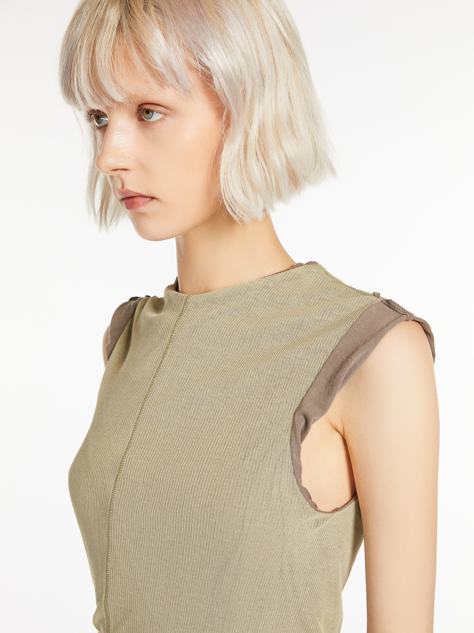 EOLO Reversible sleeveless top - 5
