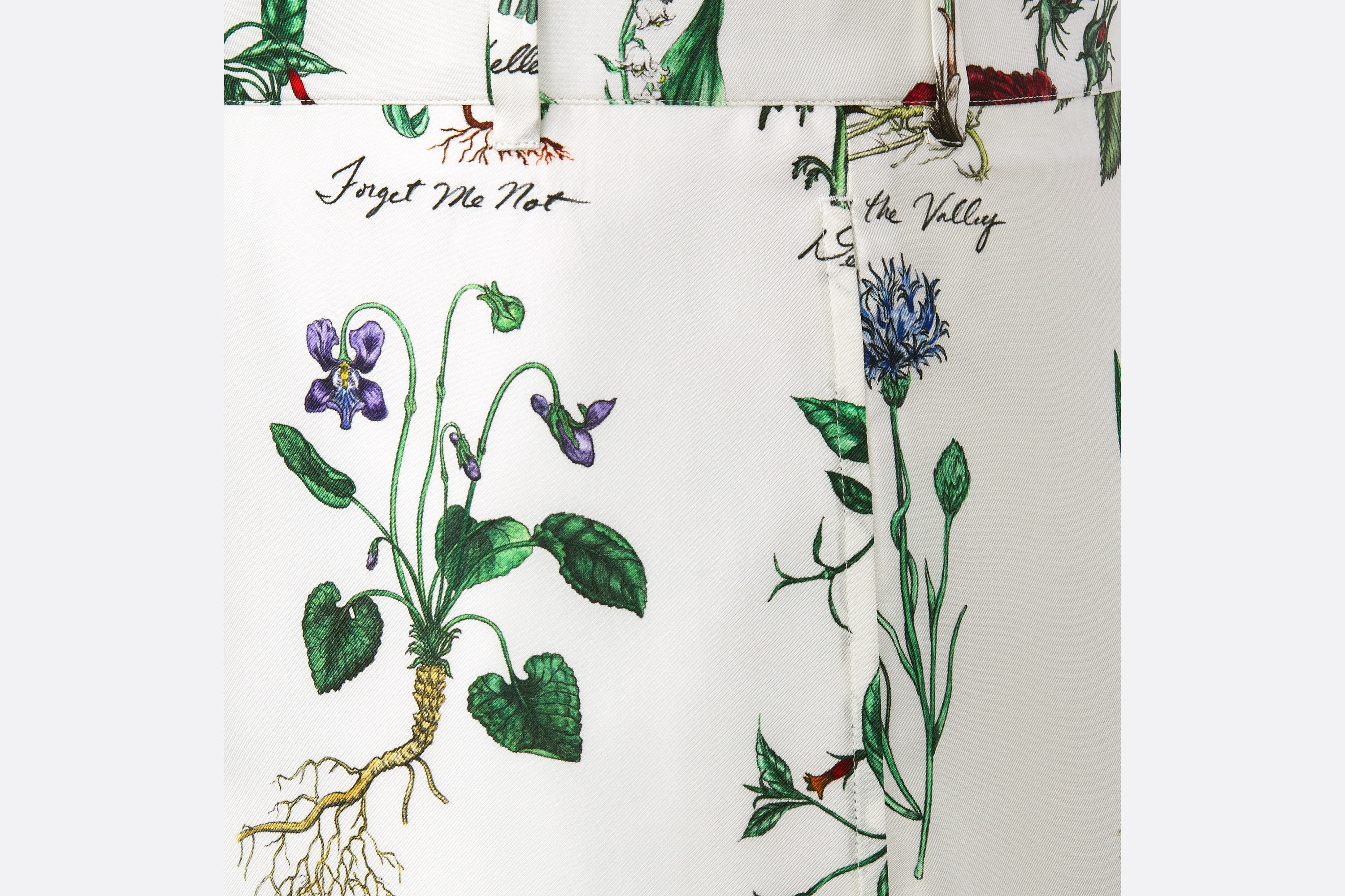 Herbarium Illustration Bermuda Shorts - 7