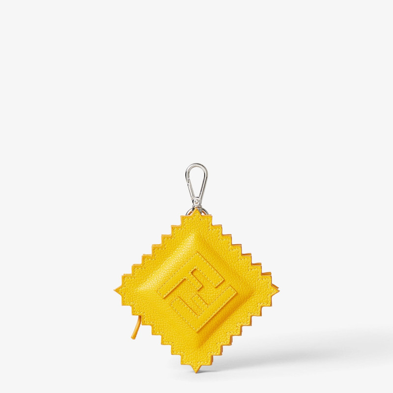 Raviolo Charm 1