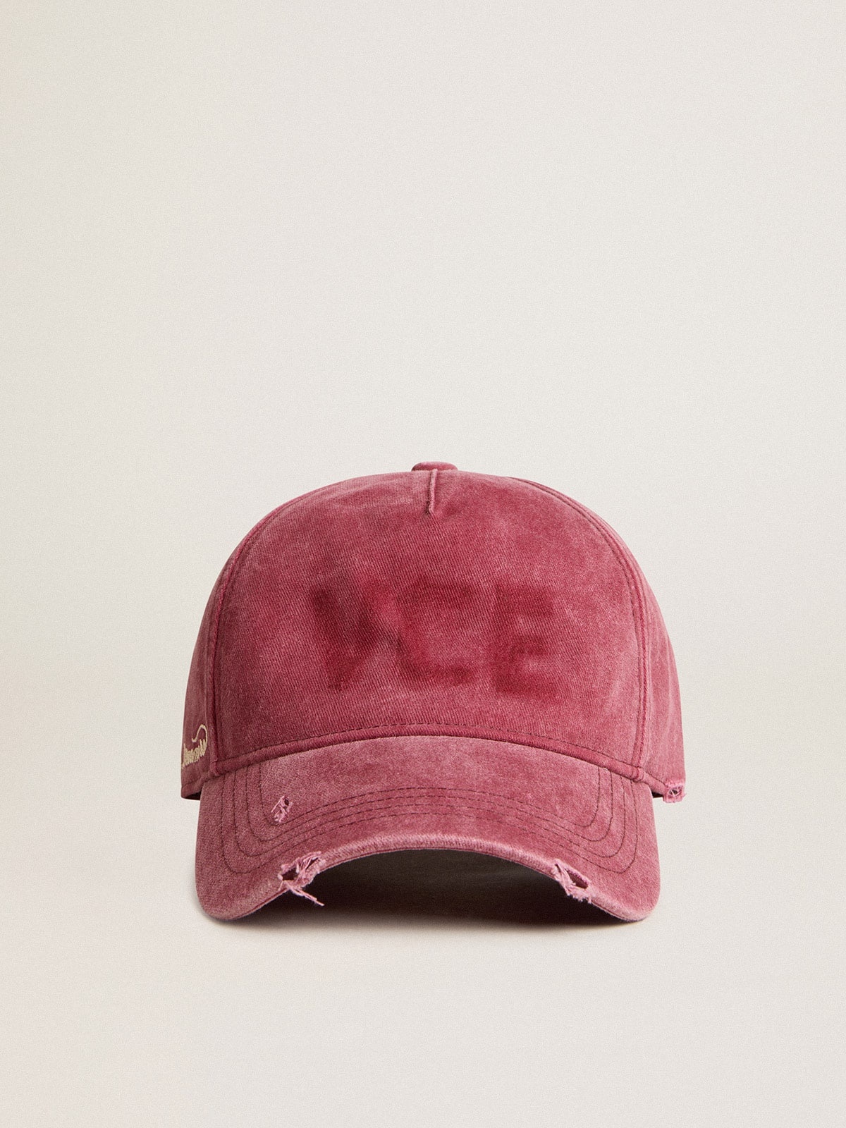 Cotton baseball cap with a lived-in finish - 1