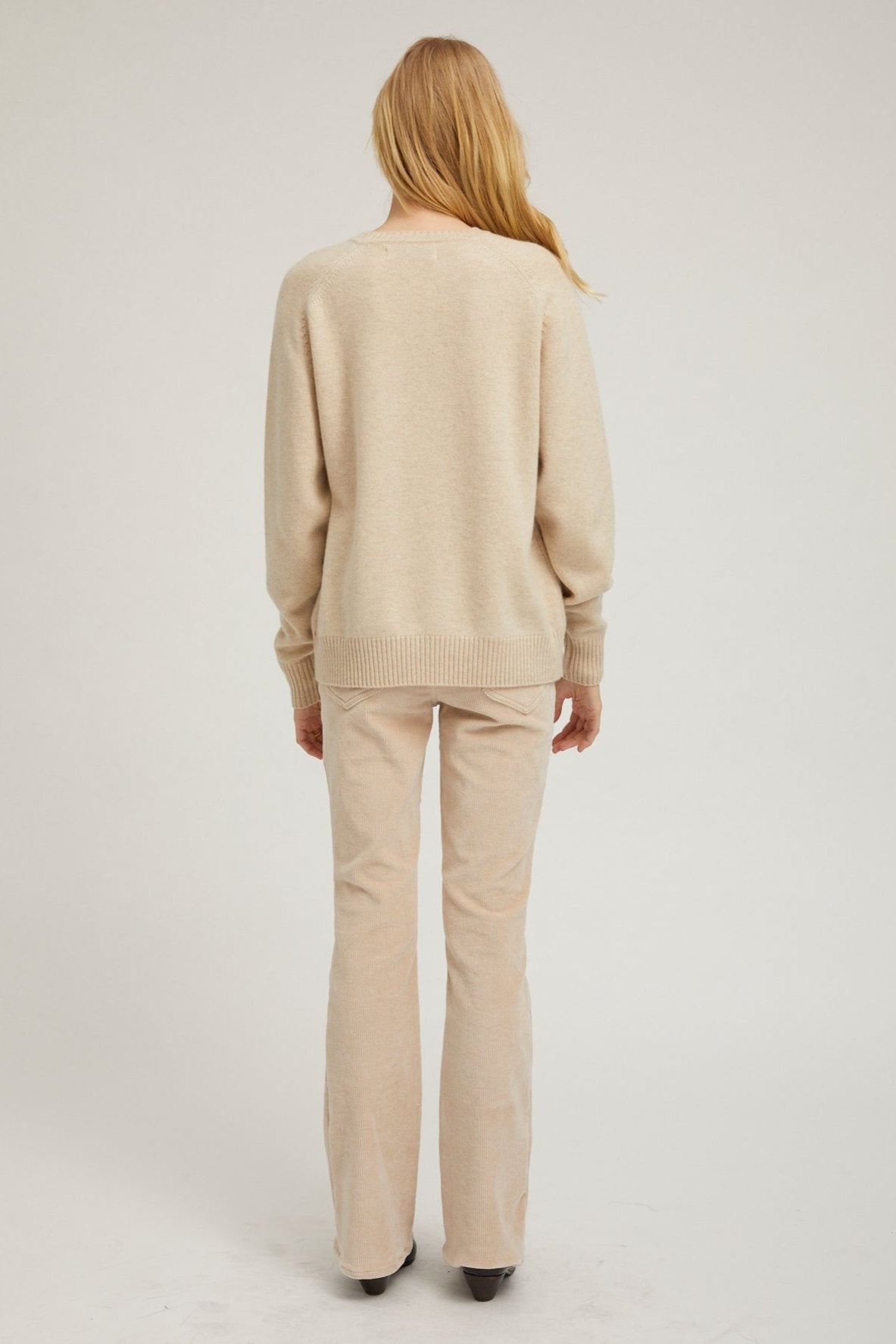 OYSTER CASHMERE BOYFRIEND SWEATER - 4