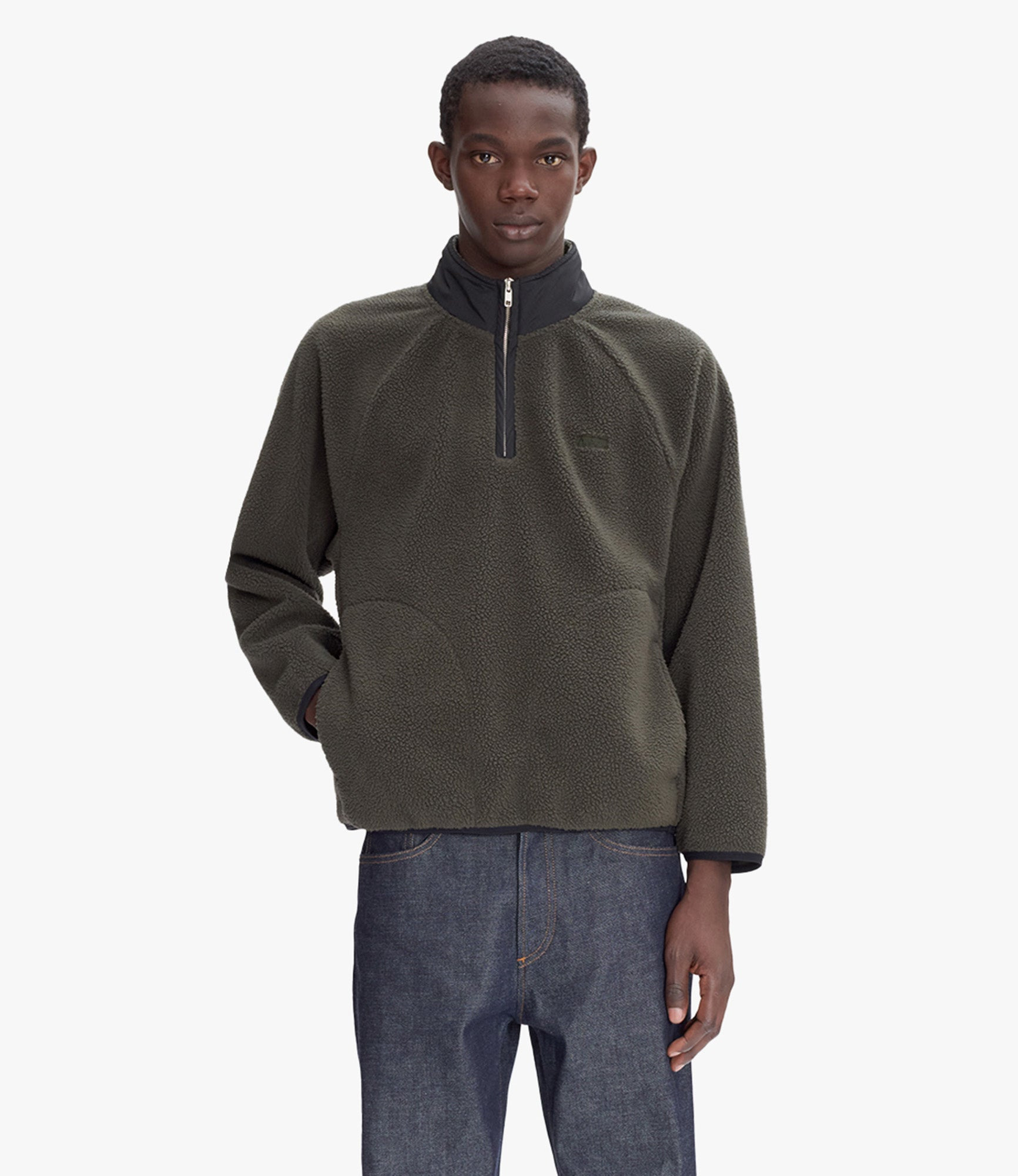 ISLAND BRODÉ SWEATSHIRT (M) - 2
