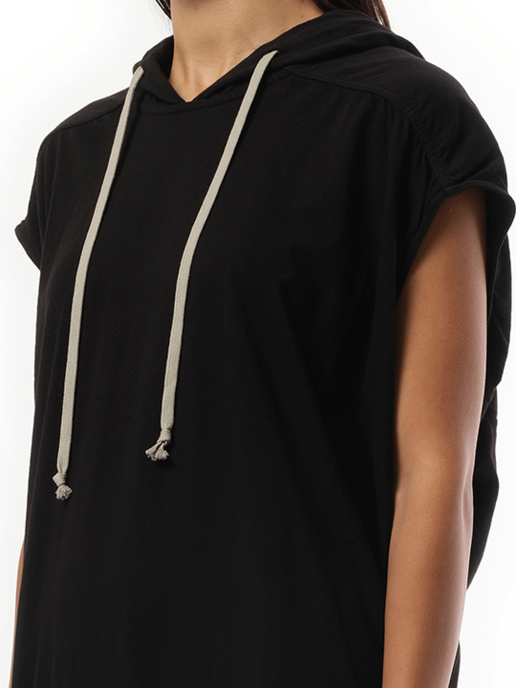 Edfu T Dress in Black - 3