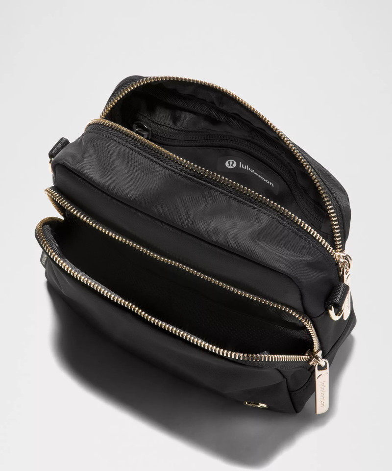 Everywhere Crossbody Bag 2L *L Monogram Metallic 4