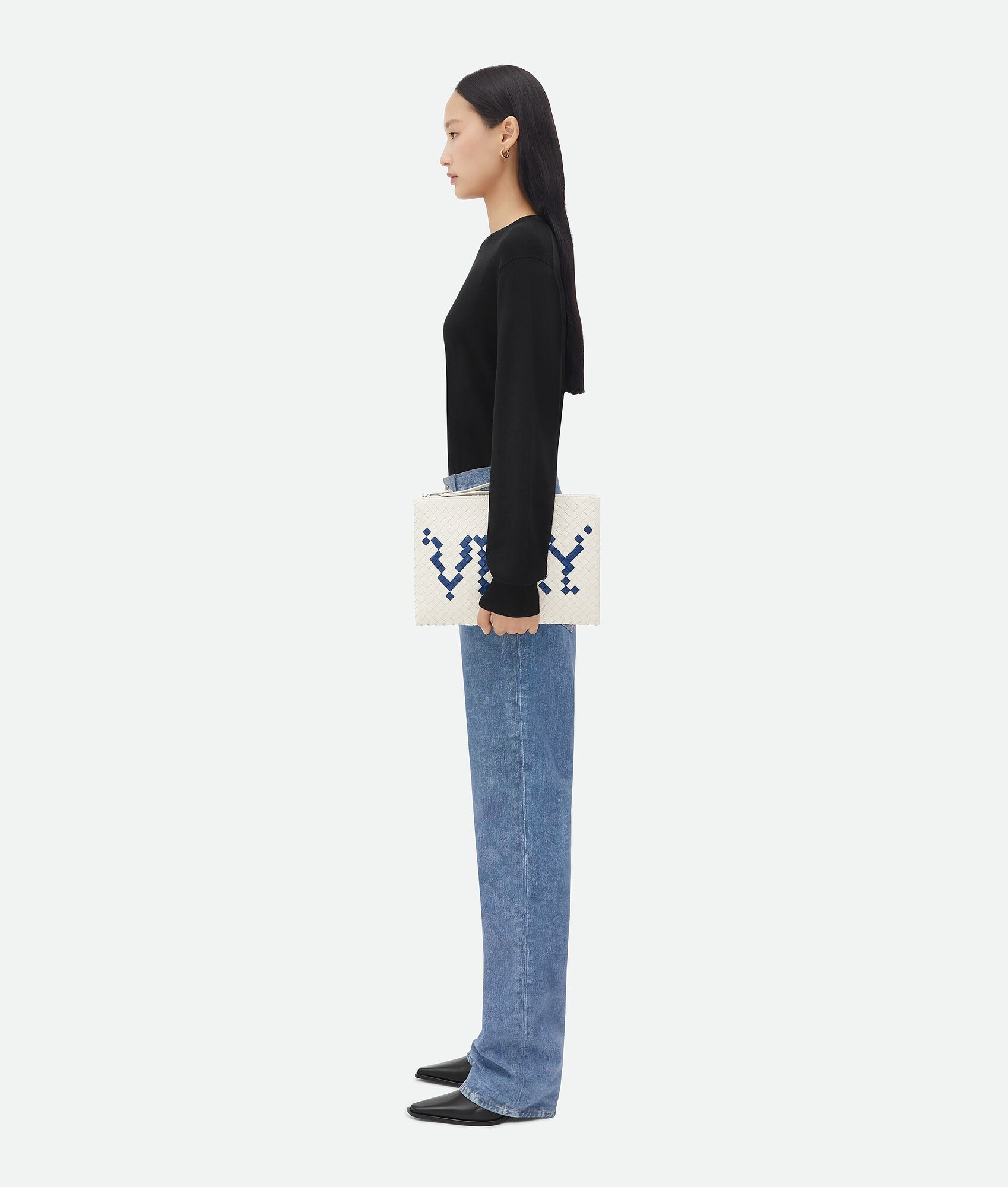 medium intrecciato flat pouch - 4