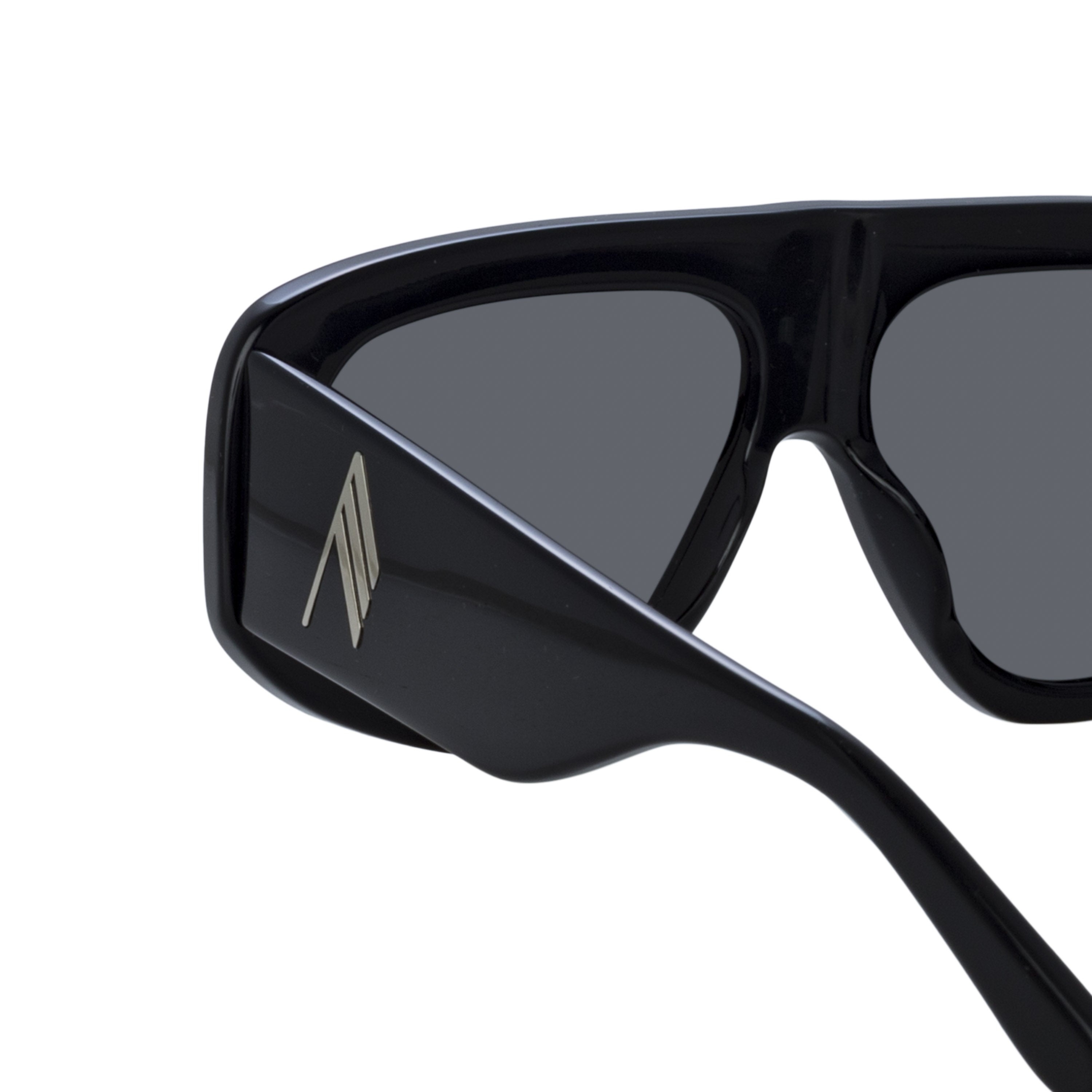 Milano Oversized Sunglasses in Black - 5