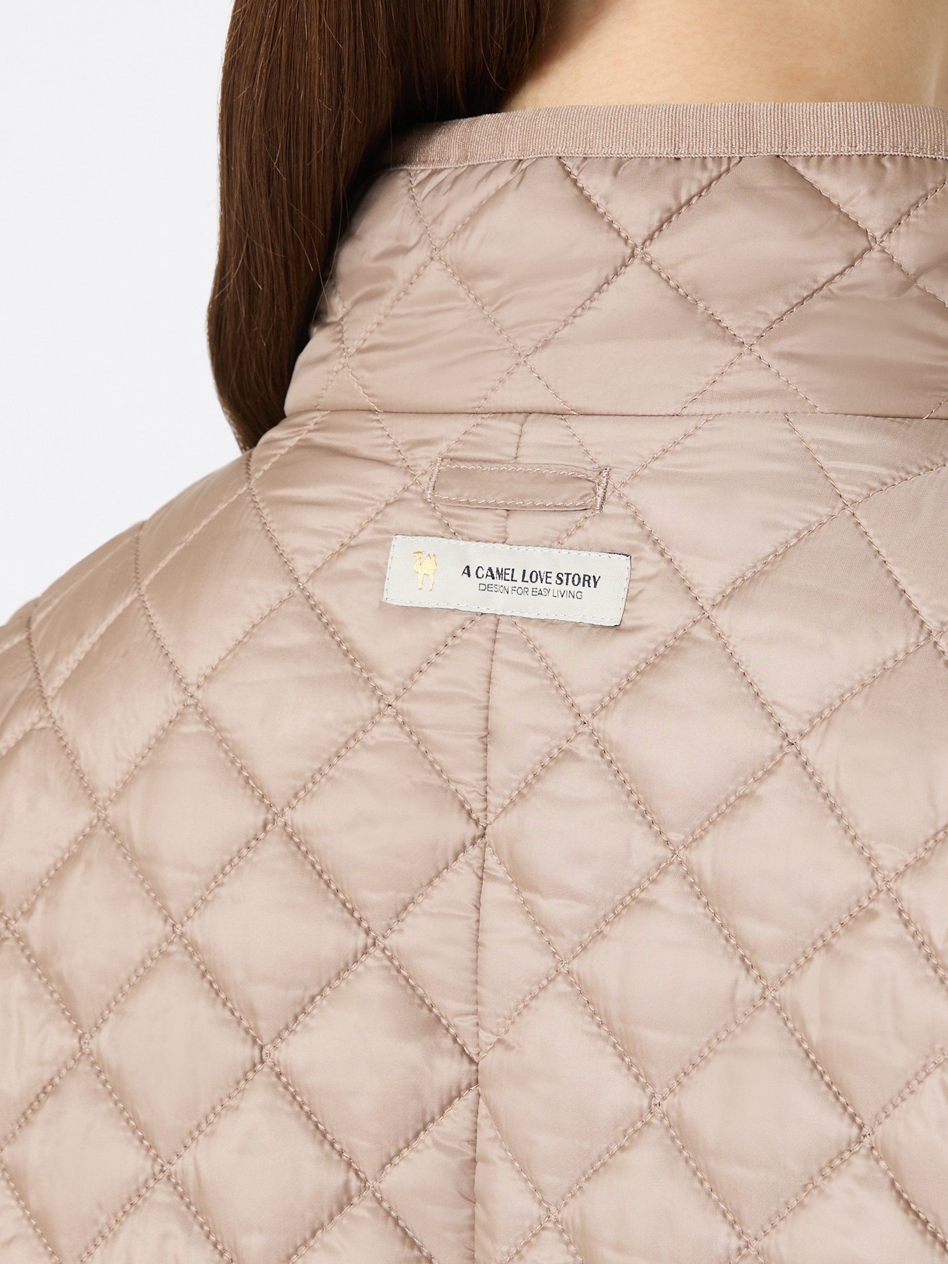 DELFINA Reversible padded cape in water-repellent canvas - 6