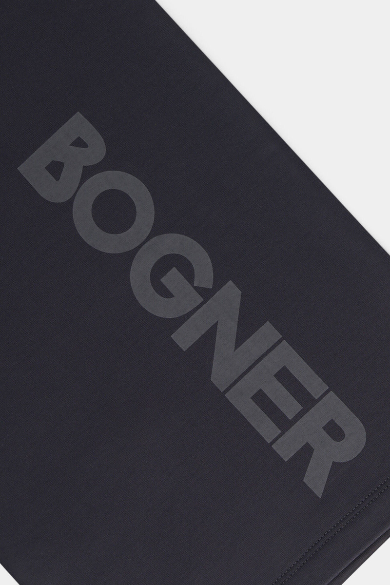 Loop Scarf in Black 3