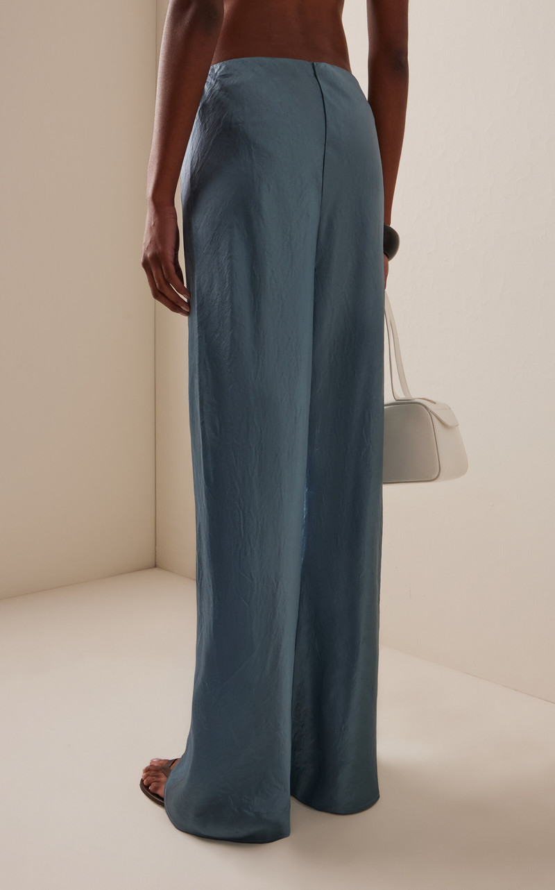 Kobe Satin Flare Pant blue 4