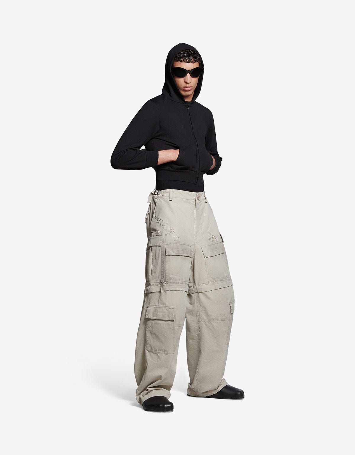 【BALENCIAGA】ベージュ ラージ CARGO パンツ コットン BALENCIAGA Beige Large Cargo Pants | zoofashions | REVERSIBLE