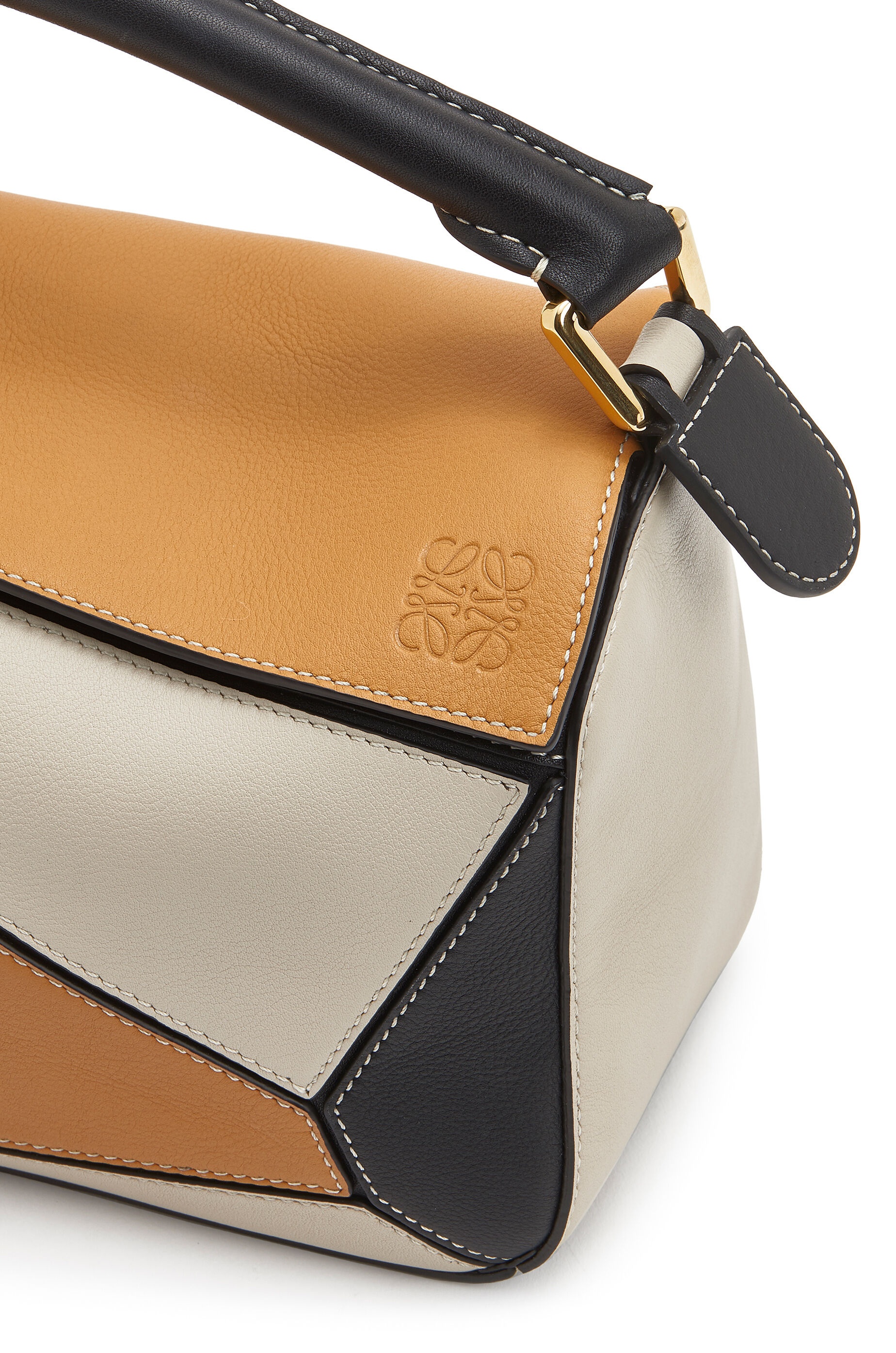 Small Puzzle bag in classic calfskin - 7