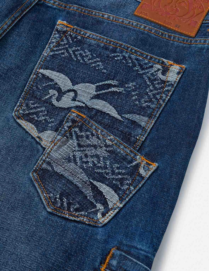 Multi-pocket and Seagull Crane Print Loose Fit Washed Denim Joggers 4
