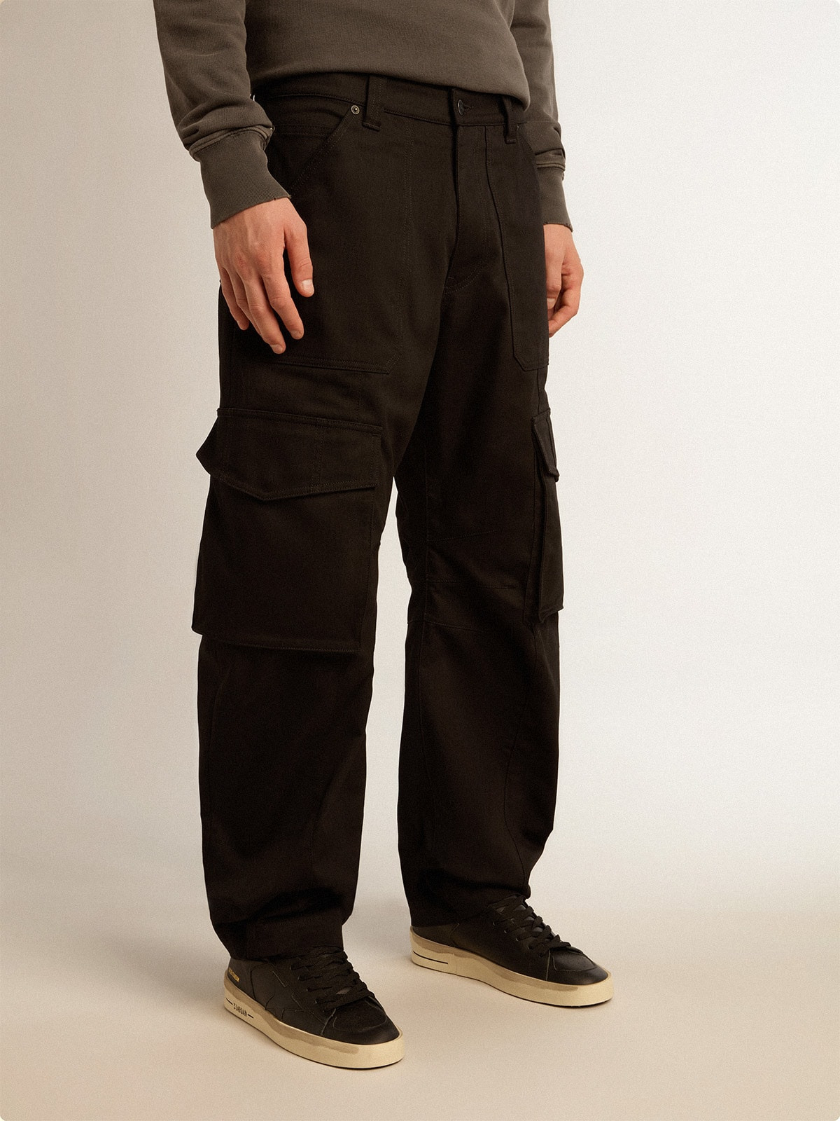 Black cargo pants - 2