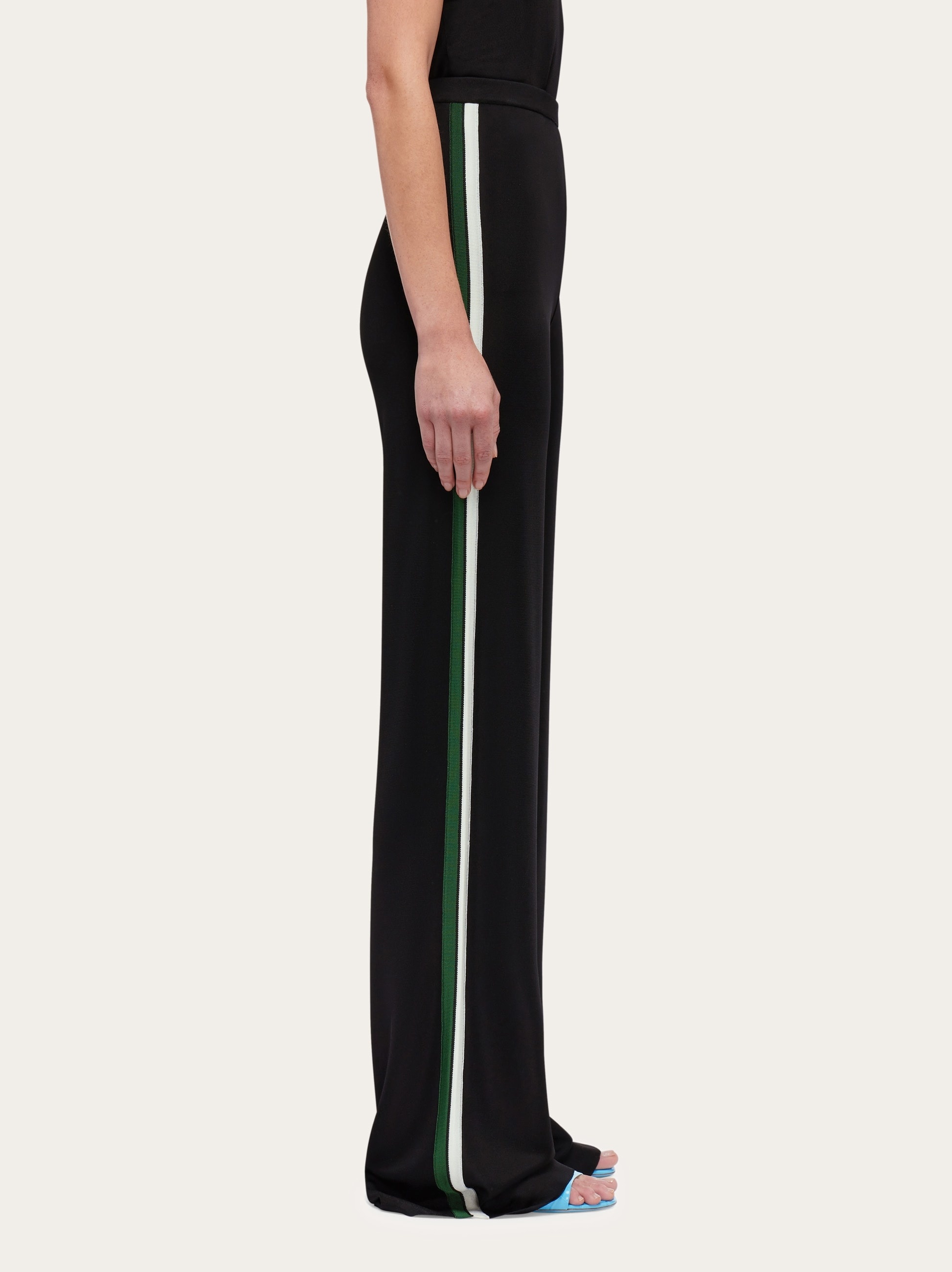 Wide leg sports trouser - 3