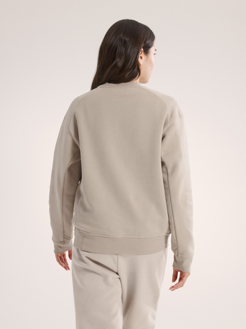 Emblem Fleece Crew Neck Pullover 5