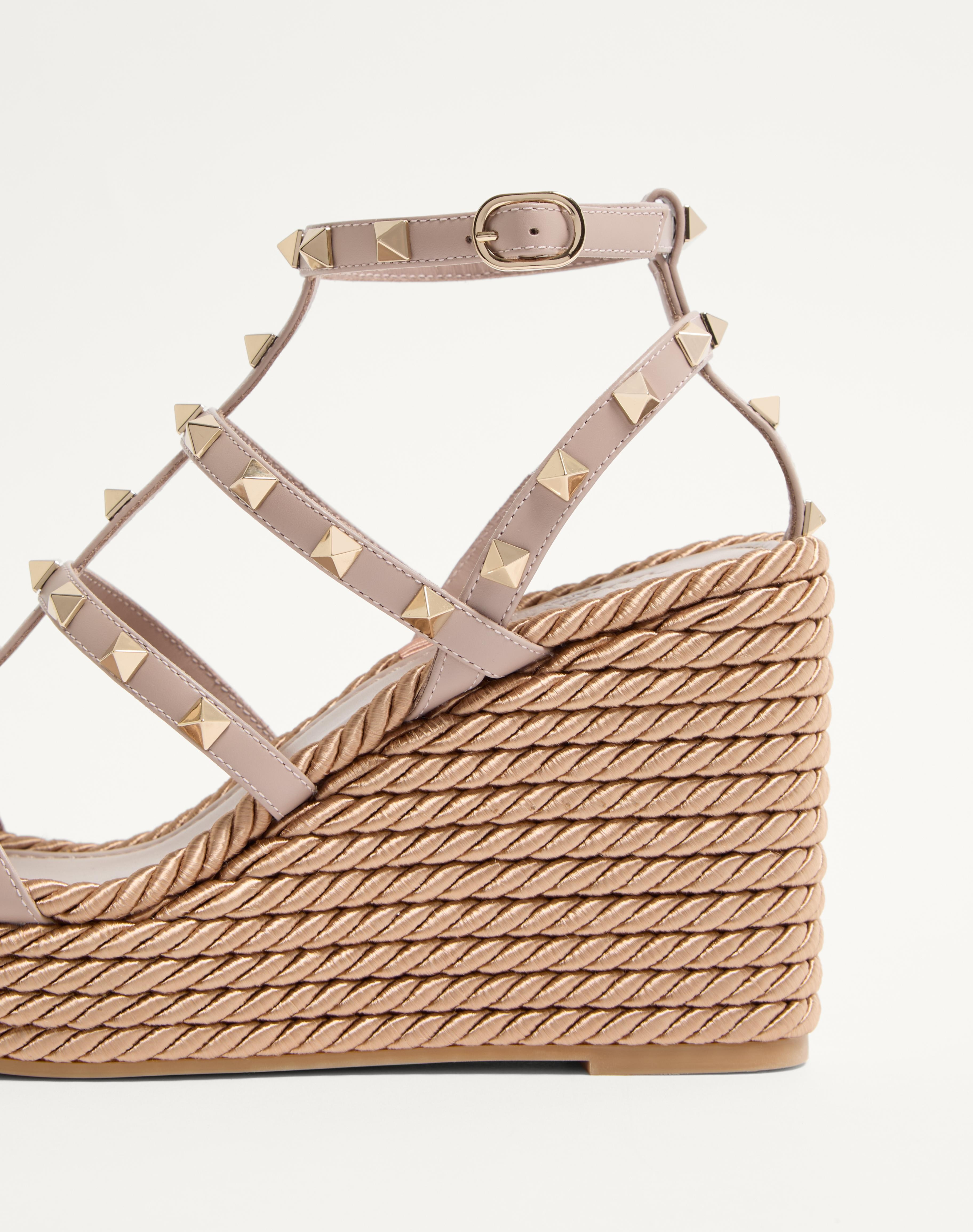ROCKSTUD ANKLE STRAP WEDGE SANDAL IN CALFSKIN LEATHER 95 MM - 7