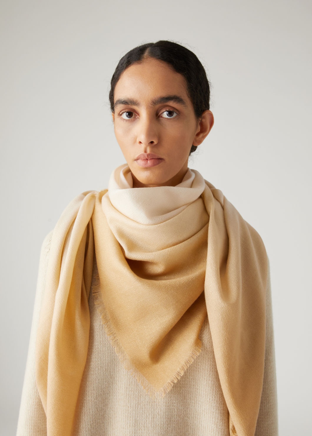 Vis-à-Vis Shawl - 2