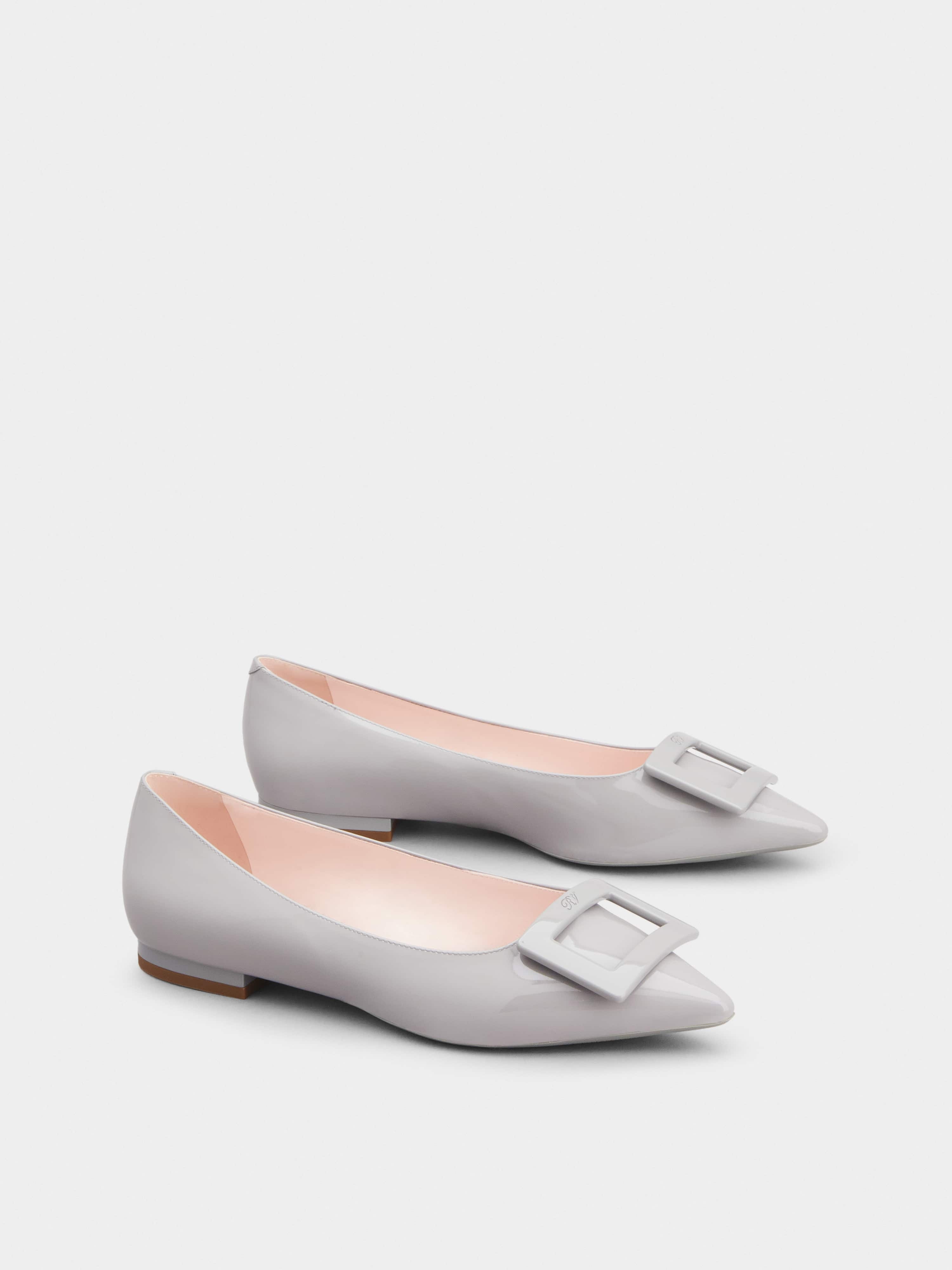 Gommettine Lacquered Buckle Ballerinas in Patent Leather - 2