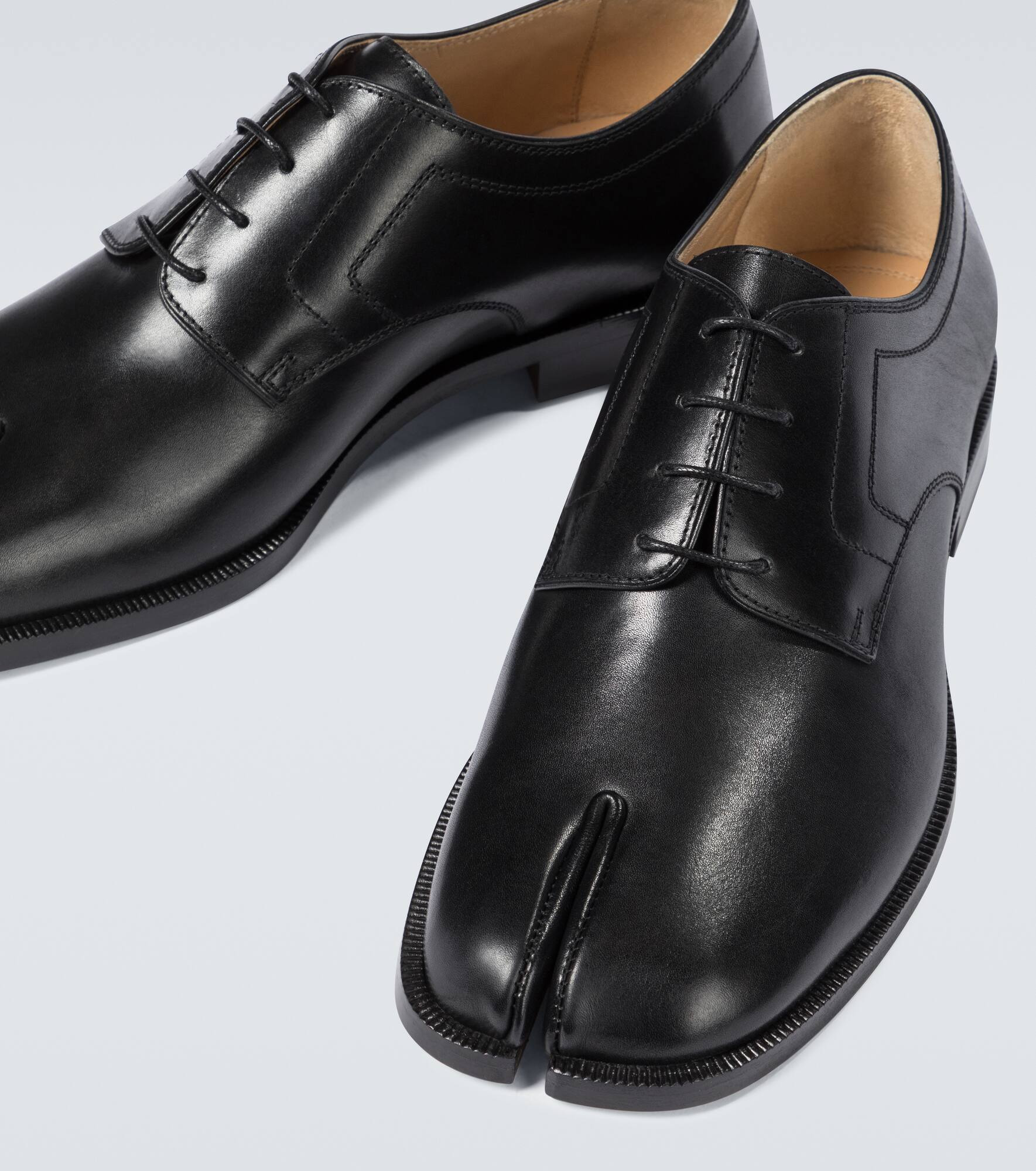 Tabi leather Derby shoes - 3