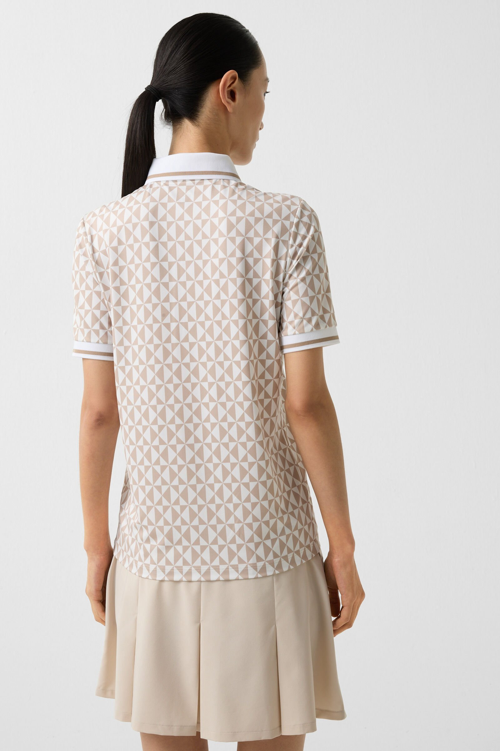 Calista functional short-sleeved top in Beige/Off-White - 3