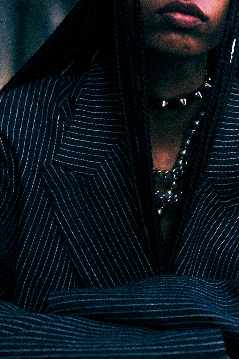 DOUBLE-BREASTED PEAK LAPEL RAGGED BLAZER 3