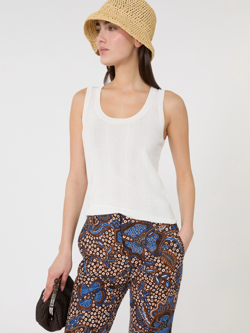 COSE Viscose yarn sleeveless jumper - WHITE 5
