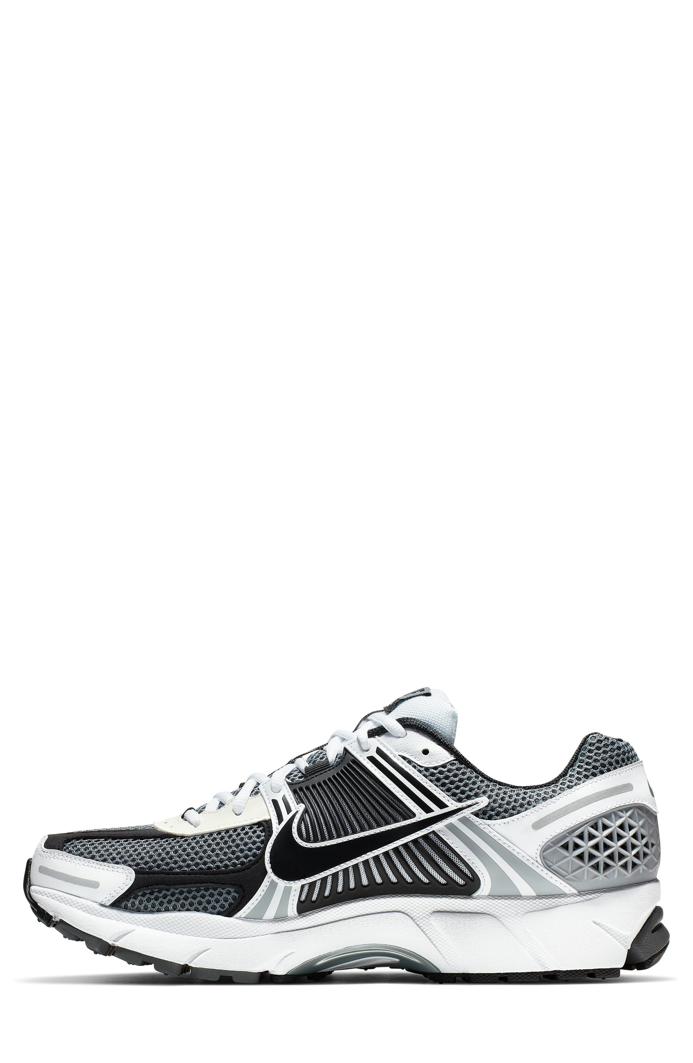 Nike Zoom Vomero 5 SE SP Sneaker in 001 D Grey/black at Nordstrom - 6
