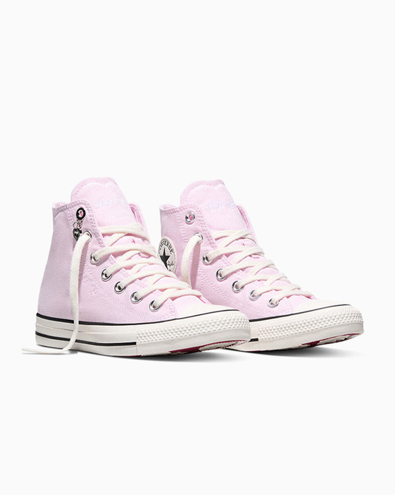 Chuck Taylor All Star Valentine's Day 4