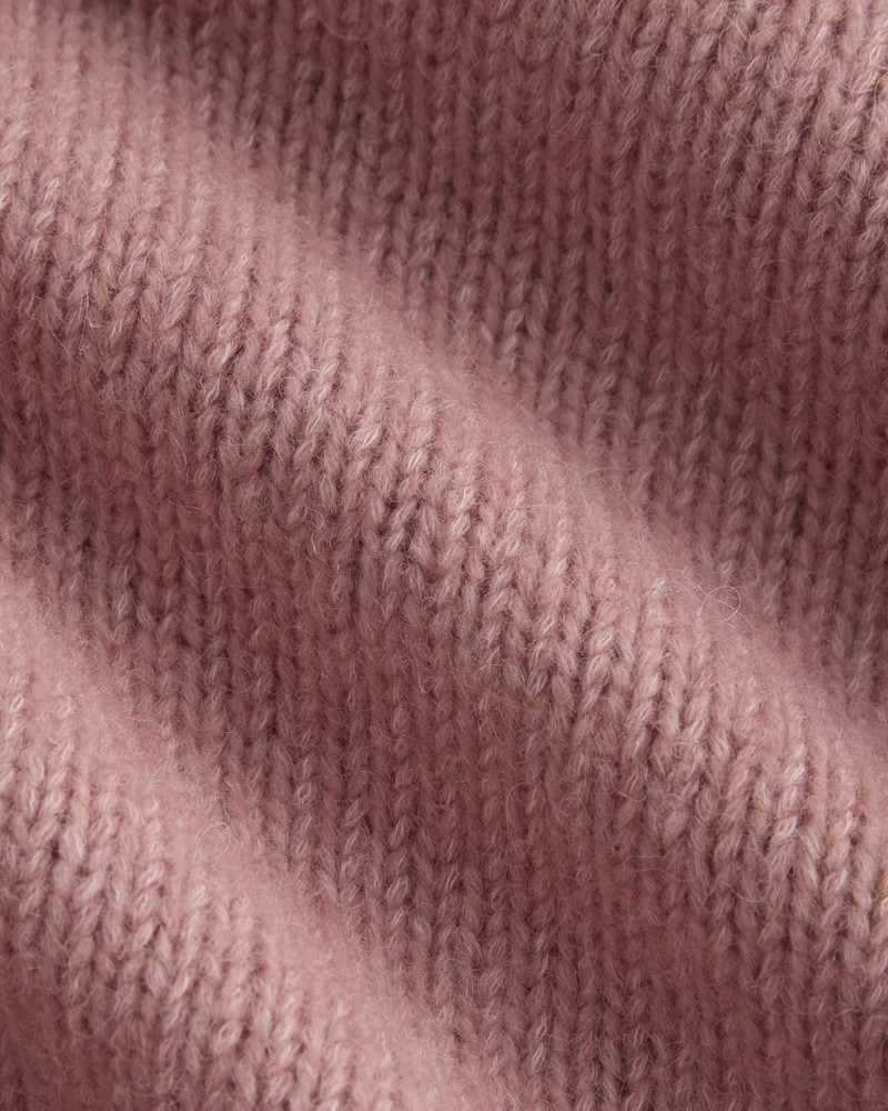 THE CLOUD OVERSIZED TURTLENECK 6