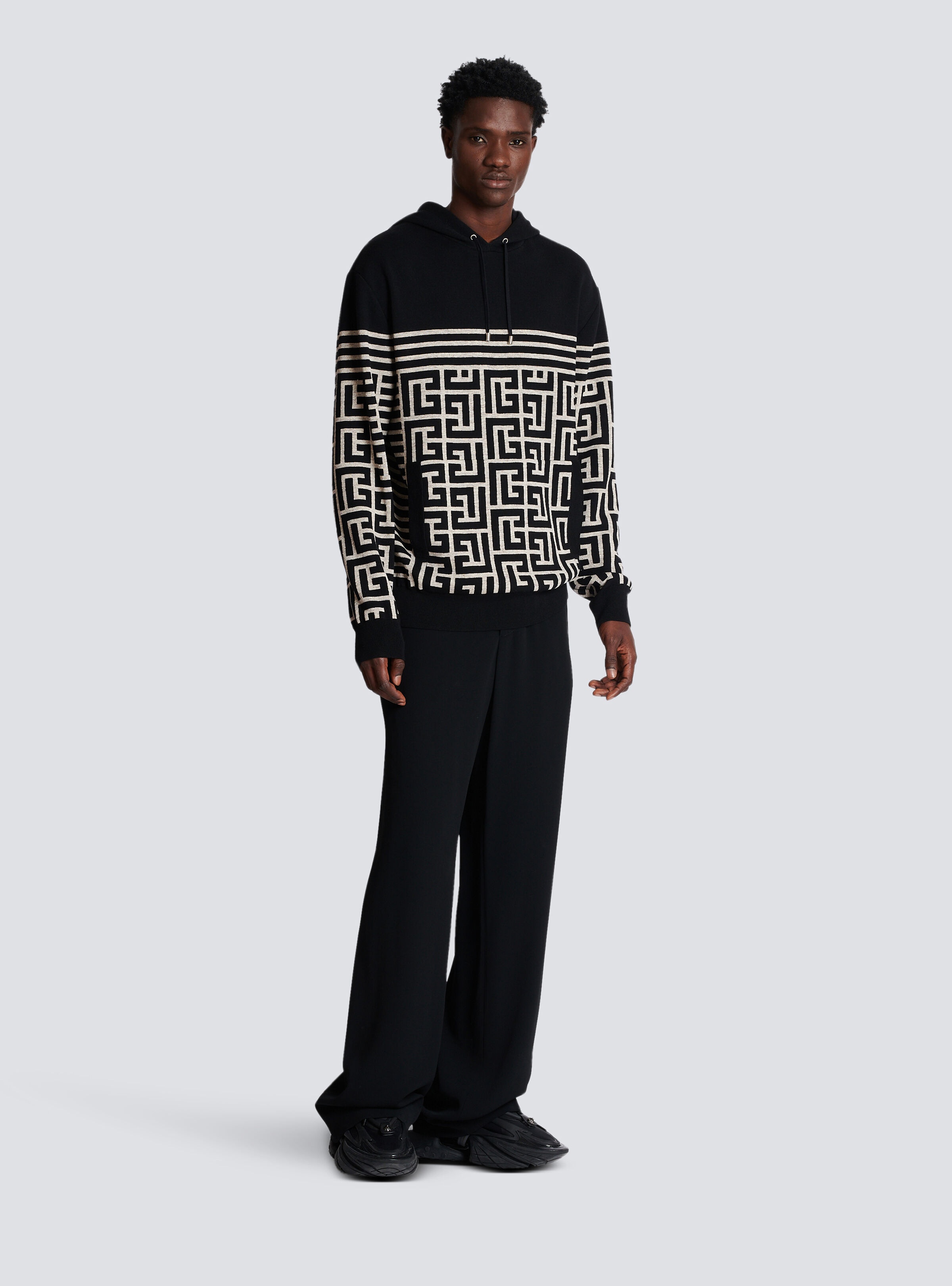 Monogrammed striped wool sweater - 3