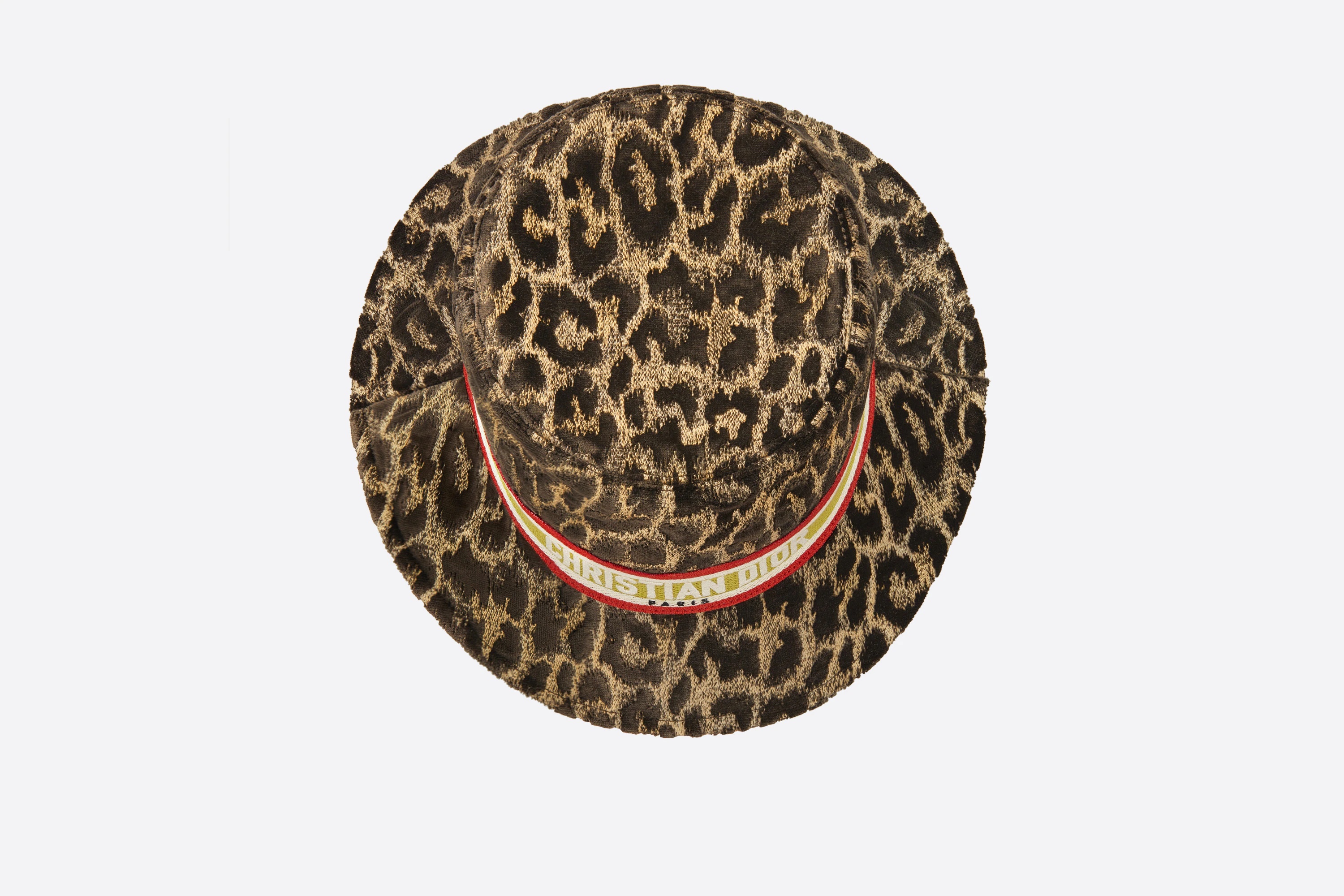 Mizza Small Brim Bucket Hat - 3