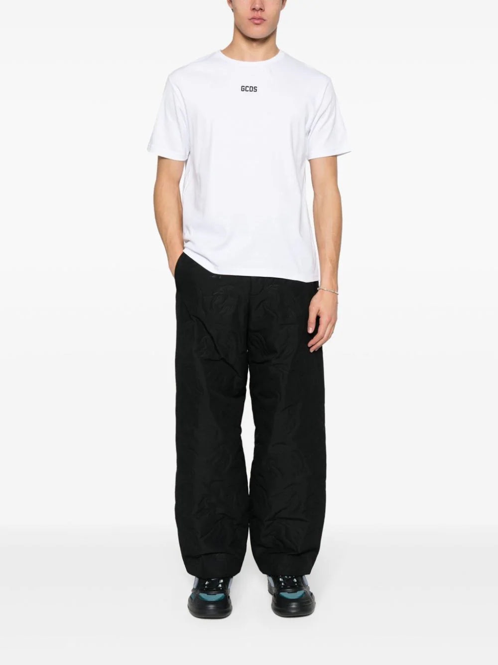T-Shirt With Logo Application - 2
