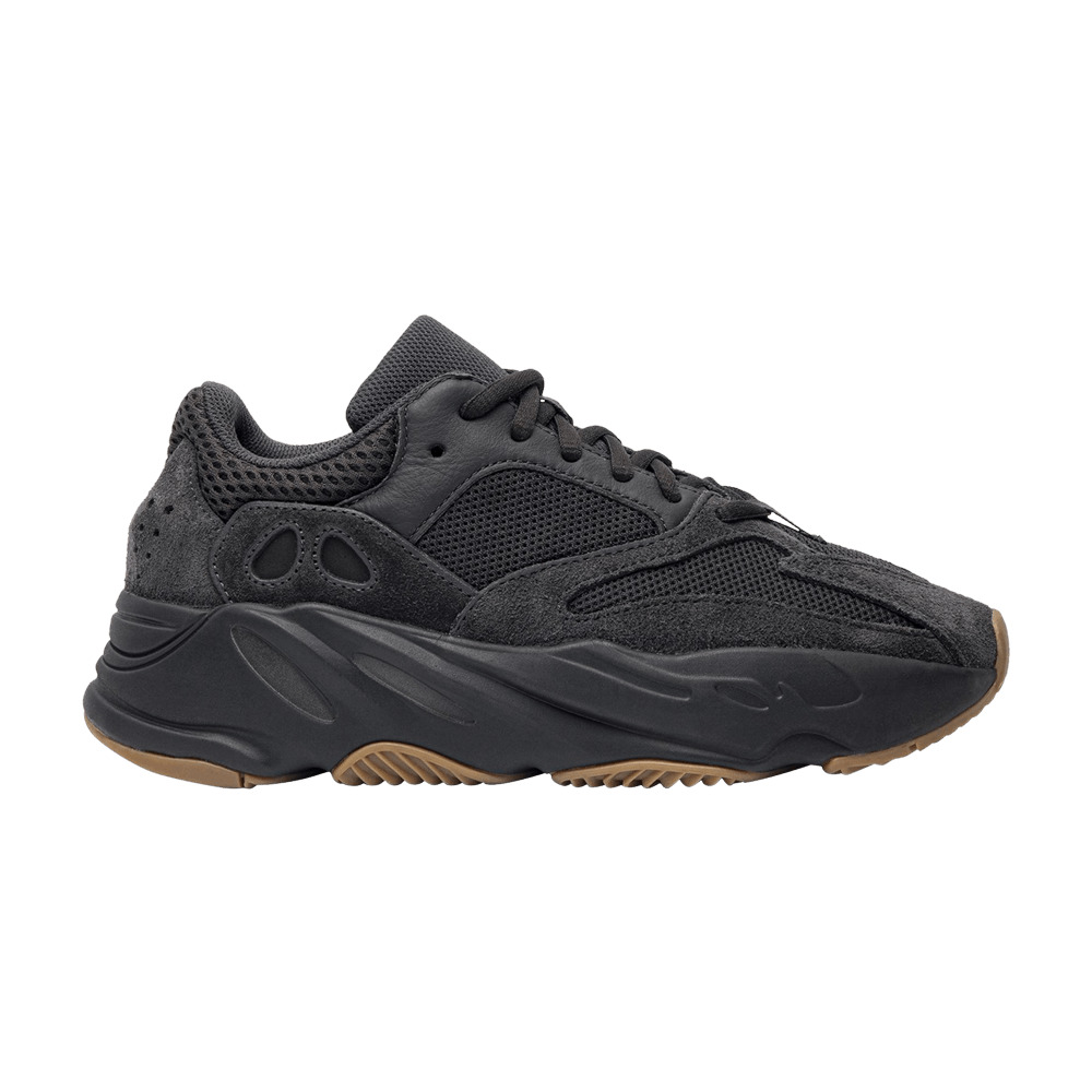 Yeezy Boost 700 'Utility Black' 2023 - 1