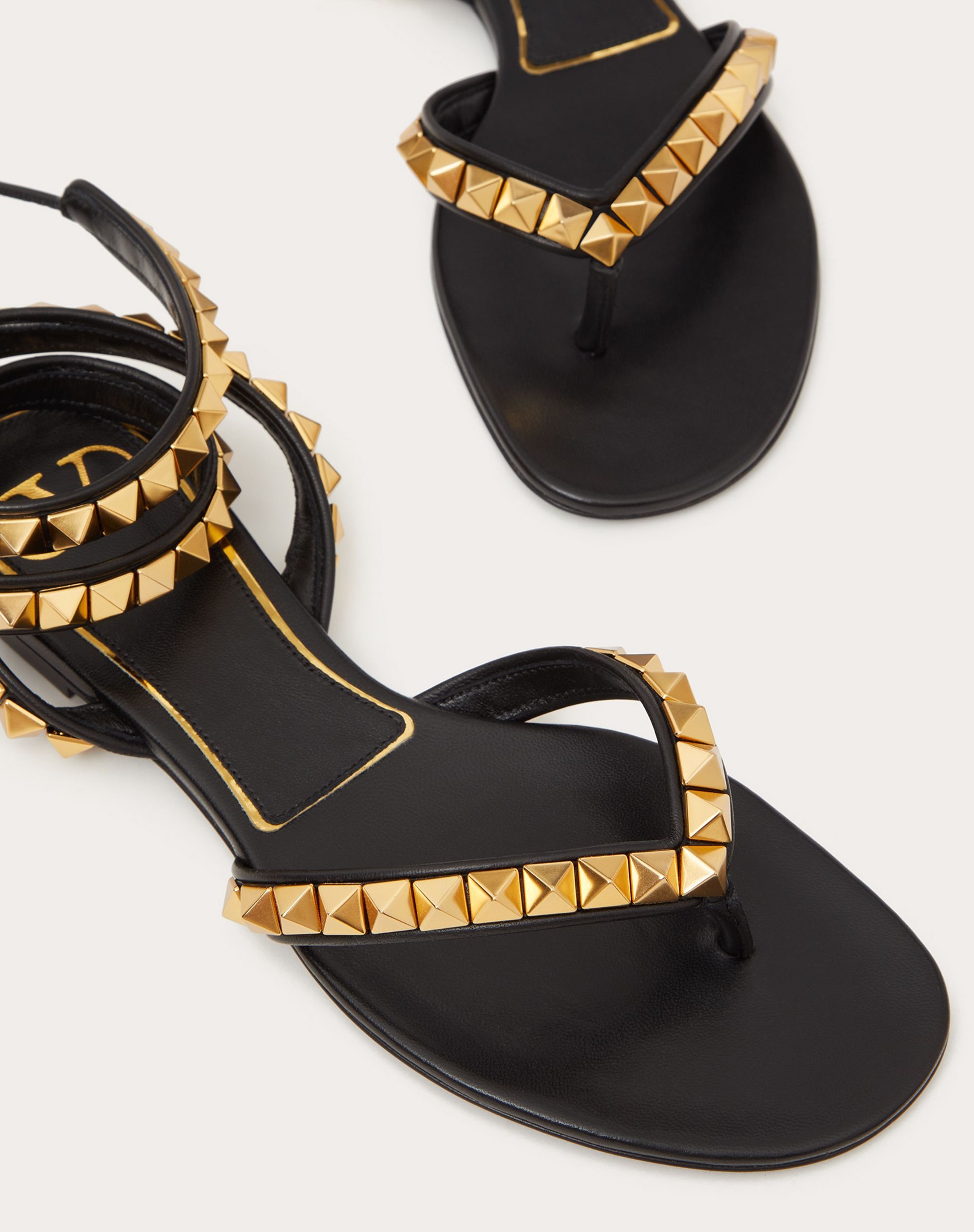 ROCKSTUD NO LIMIT NAPPA FLAT THONG SANDAL - 5
